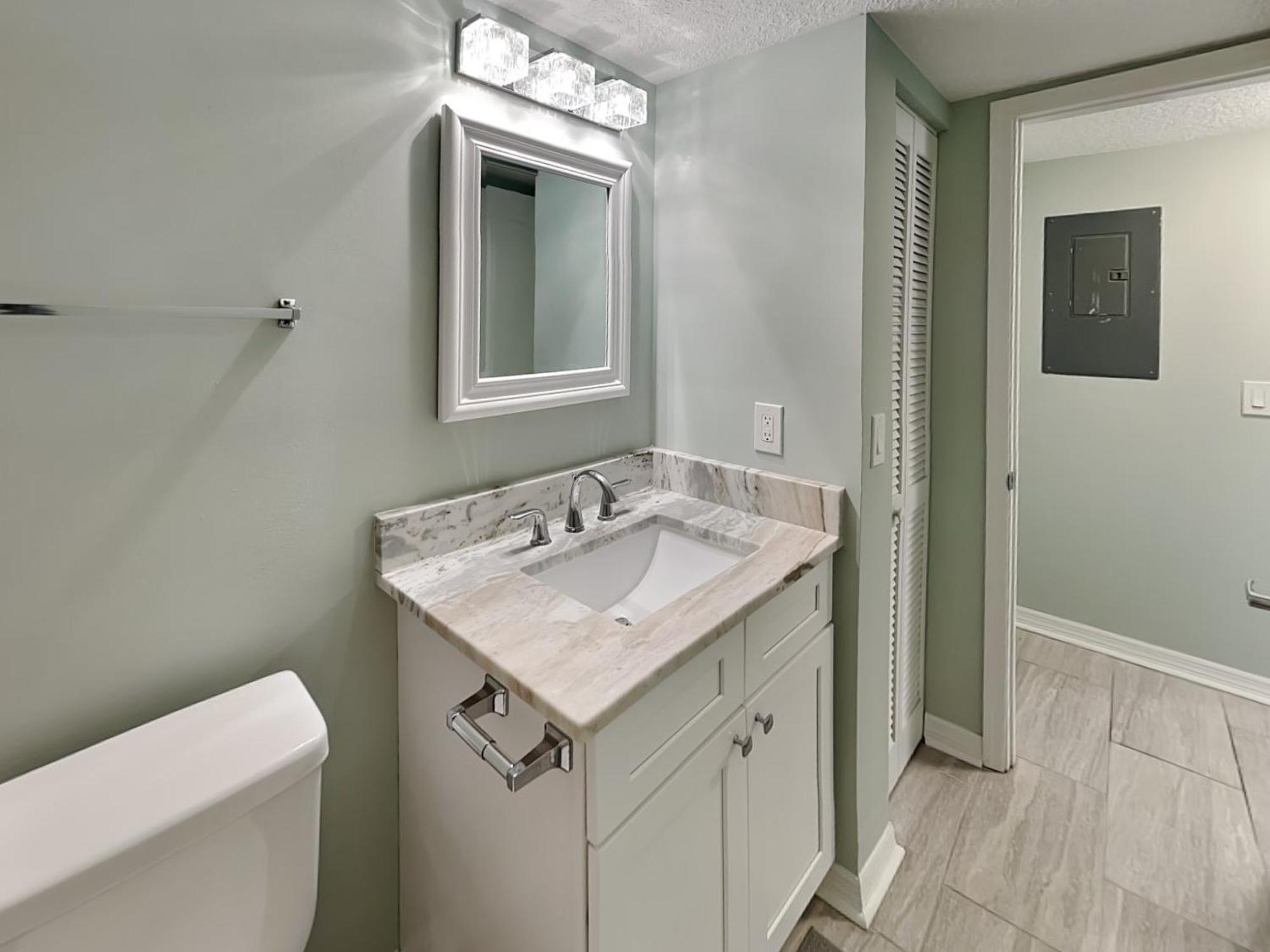 Apartment Ocean Village Club J14