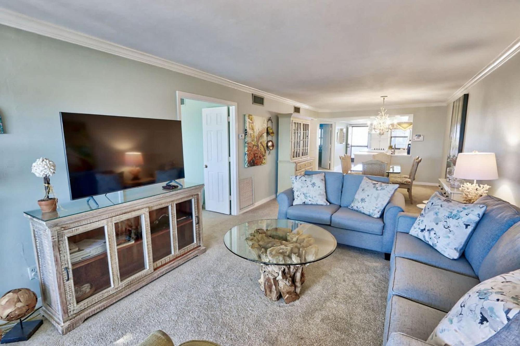 Gorgeous Penthouse At Pointe Santo Holiday home