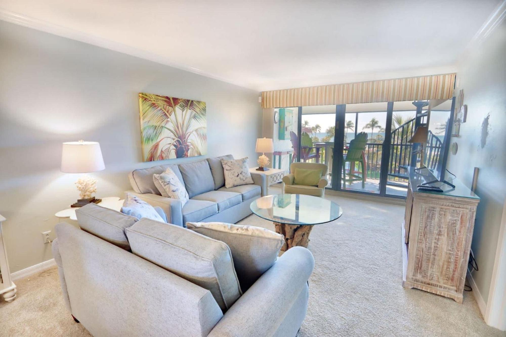 Gorgeous Penthouse At Pointe Santo