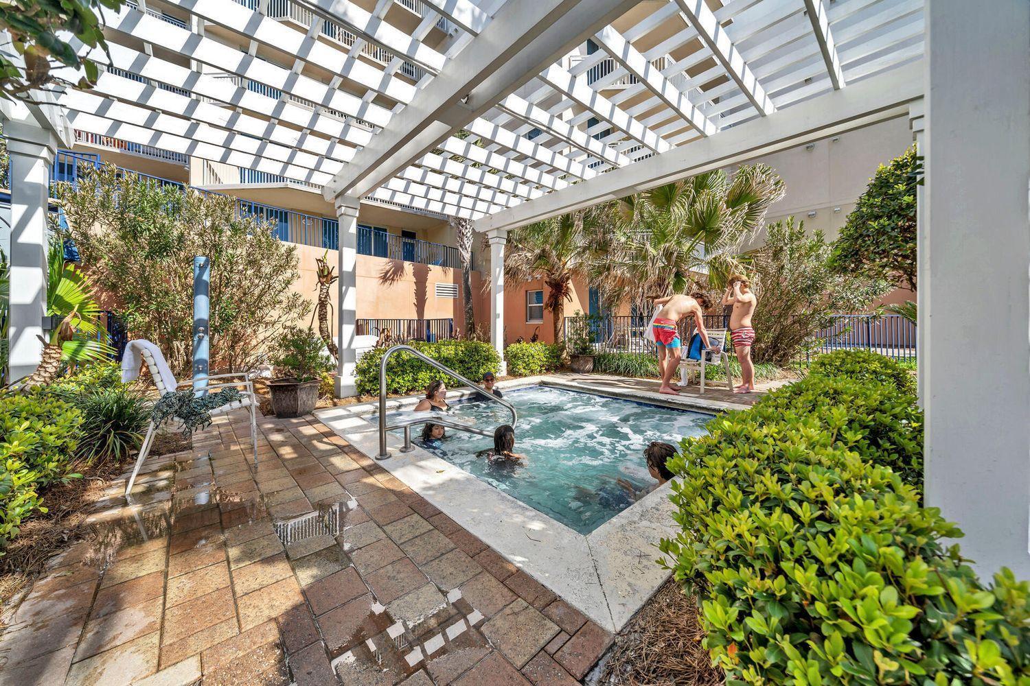 Waterscape Unit A335 Close To Sleeps 6 Holiday home Fort Walton Beach