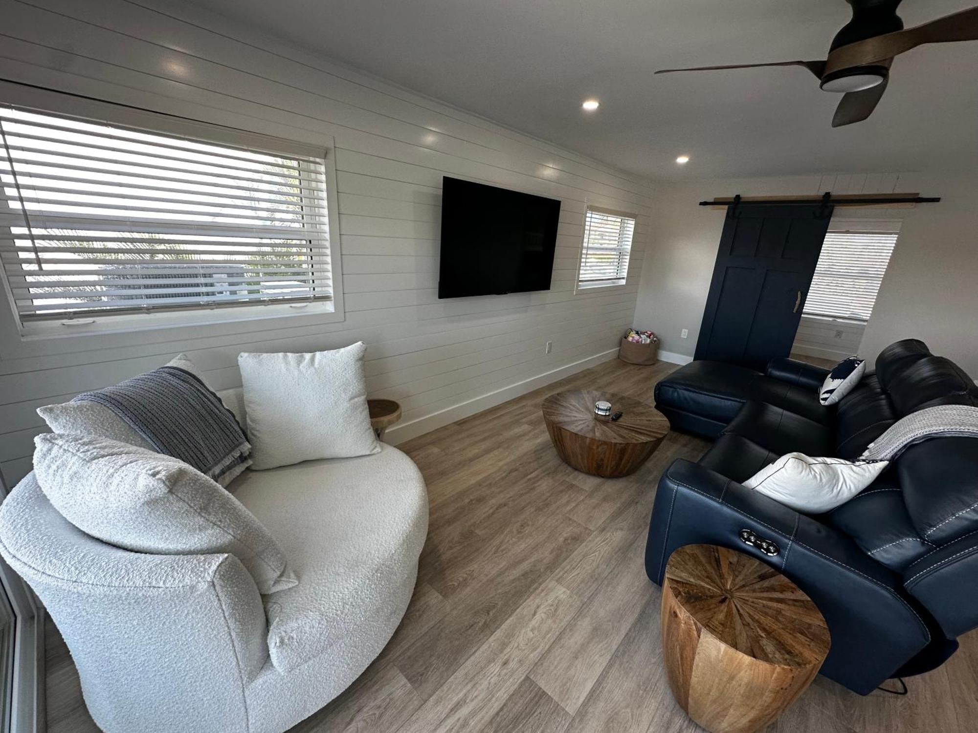 Aparthotel Chadwick Cove Marina