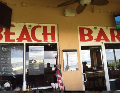 Oceanfront On The Aparthotel *