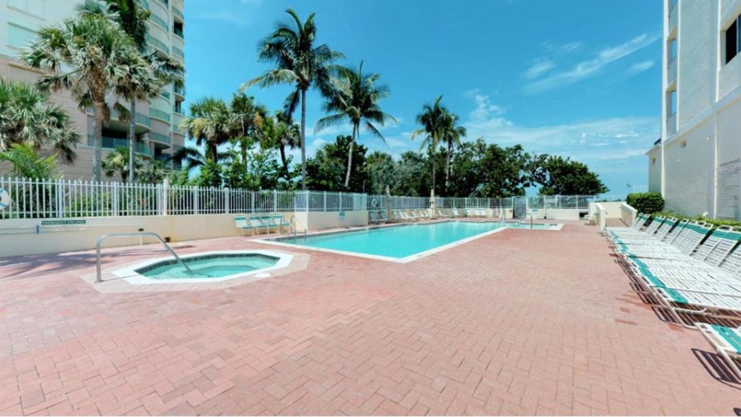 Oceanfront On The Marco Island