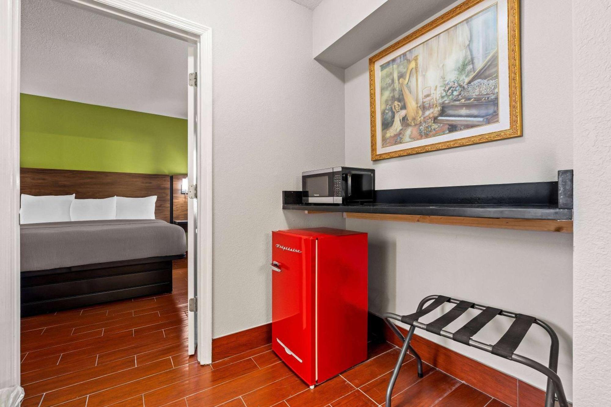 Travelodge By Wyndham & St Augustine - Historic Hotel St. Augustine
