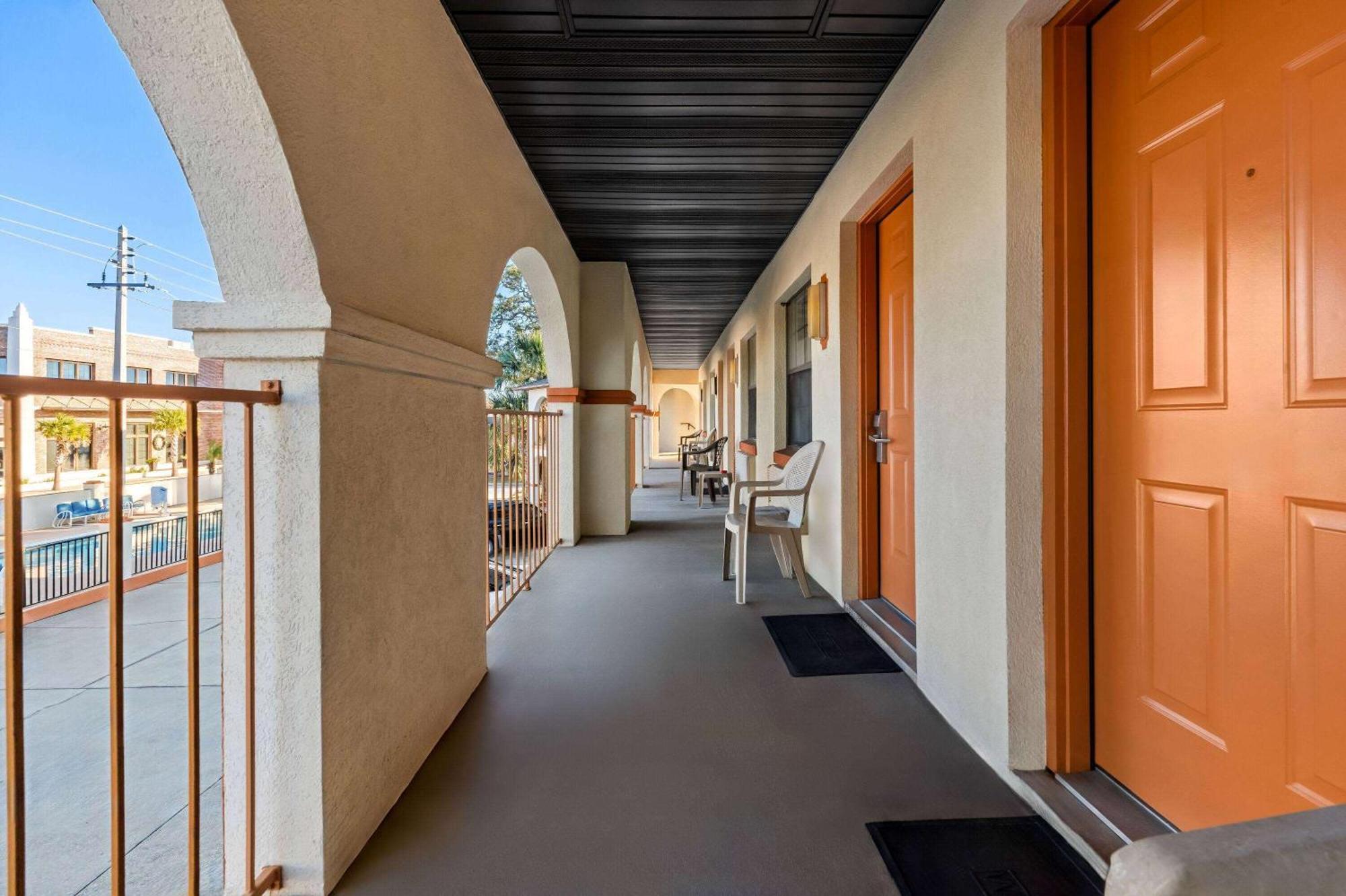 Travelodge By Wyndham & St Augustine - Historic St. Augustine