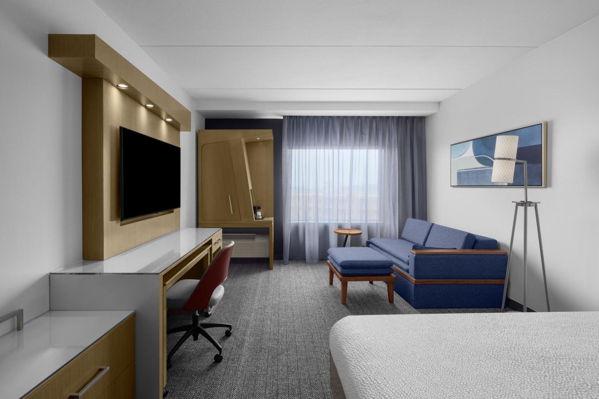 Courtyard By Marriott Orlando South/grande Lakes Area Hotel