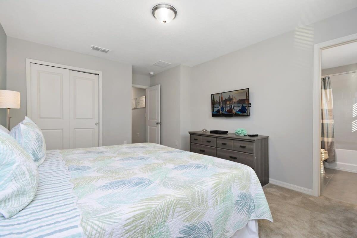 Four Bedrooms Townhome 5128 * Kissimmee