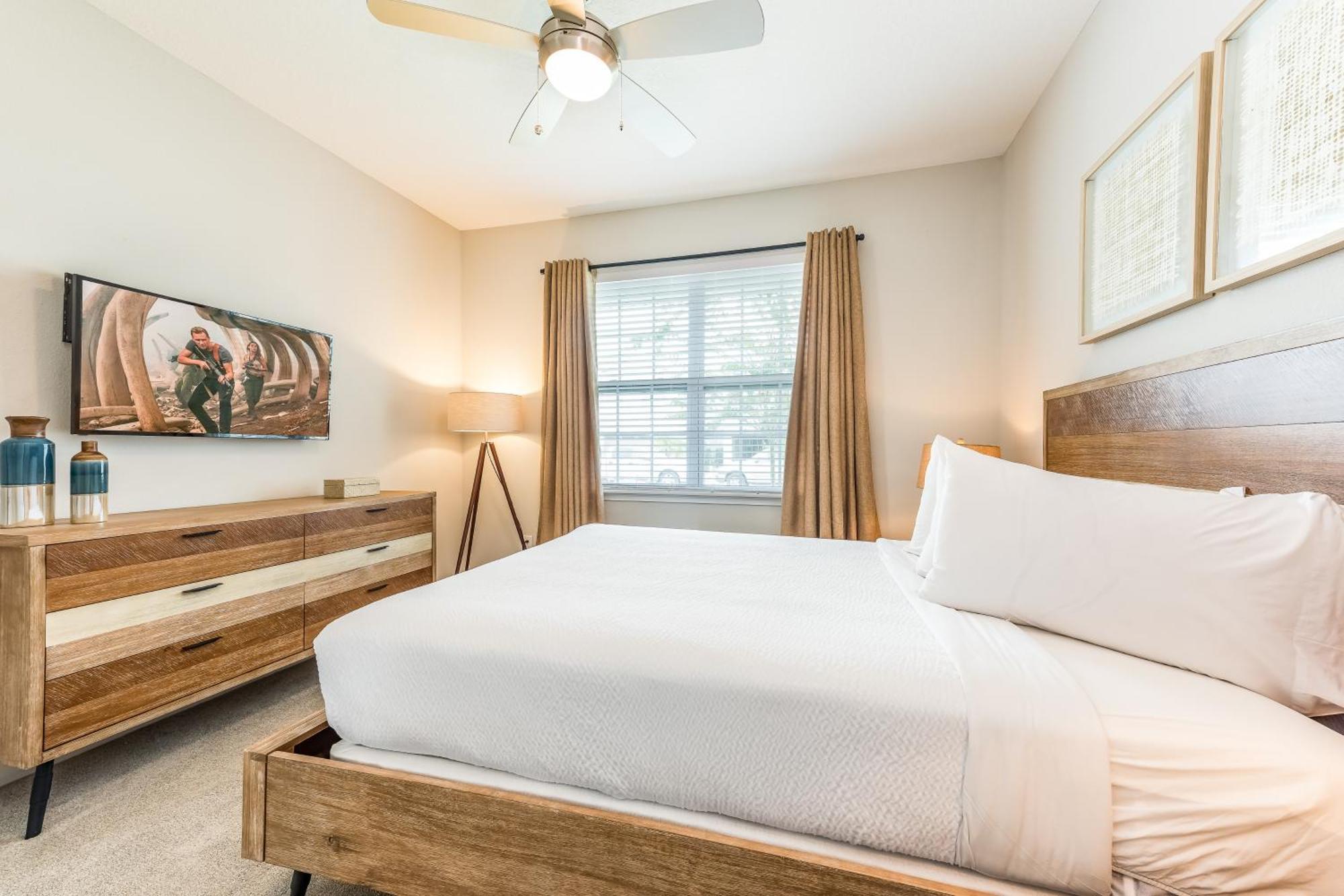 Radiant With Private Pool Near By Rentyl - 7676f * Orlando