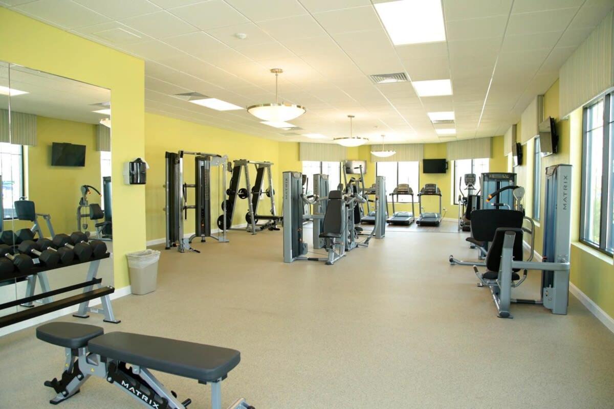 Marvelous 2 Bd Close To At Storey 106 Kissimmee