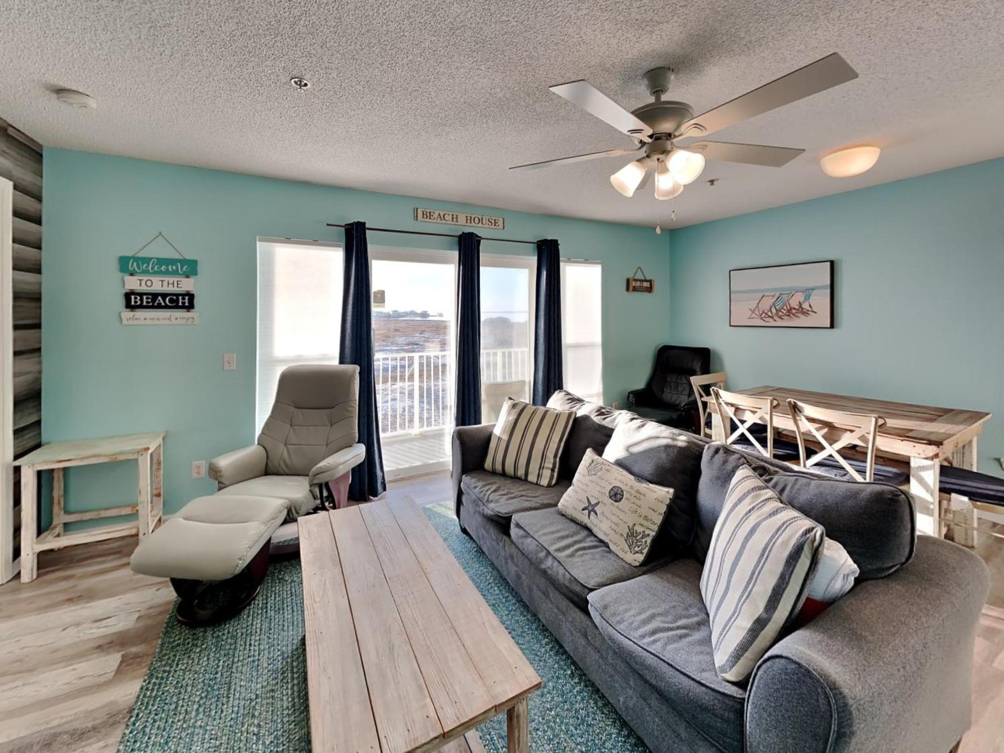 Amazing In With Outdoor Swimming Pool And 3 Bedrooms Apartment