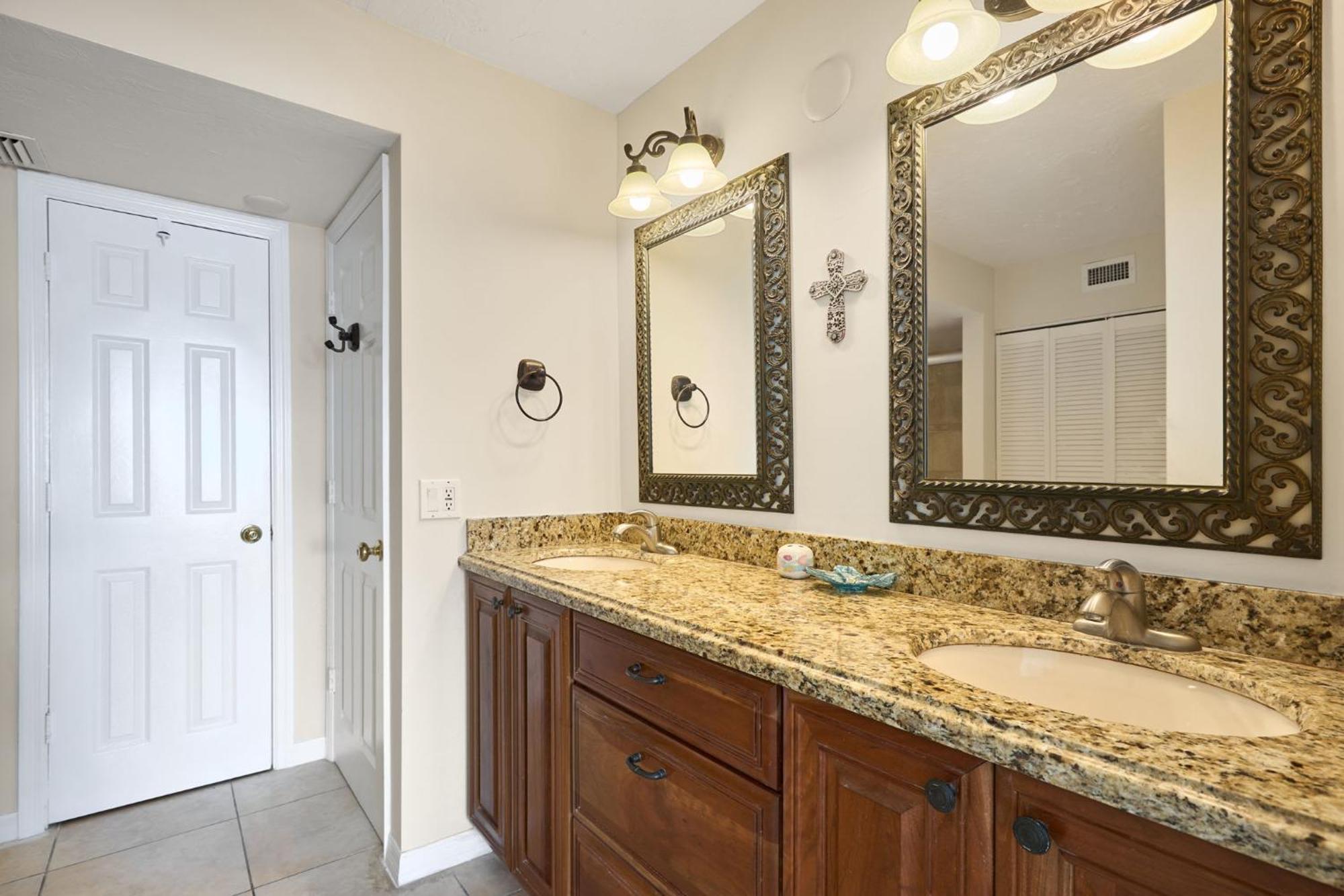 Gorgeous Gulf Front At Pointe Santo Great Amenities *