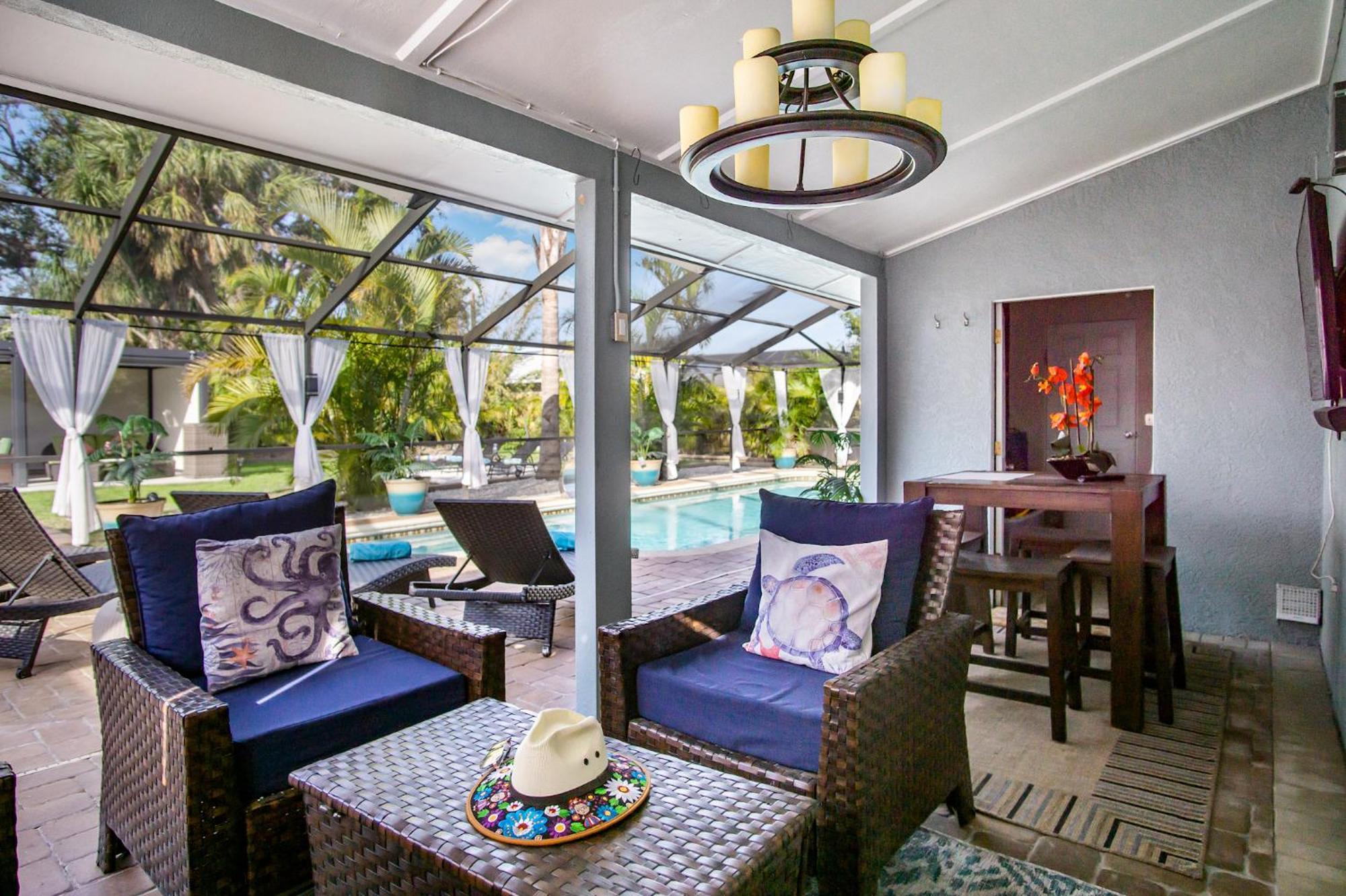 Luxury Zen Den With Heated Pool Just Off Siesta Key *