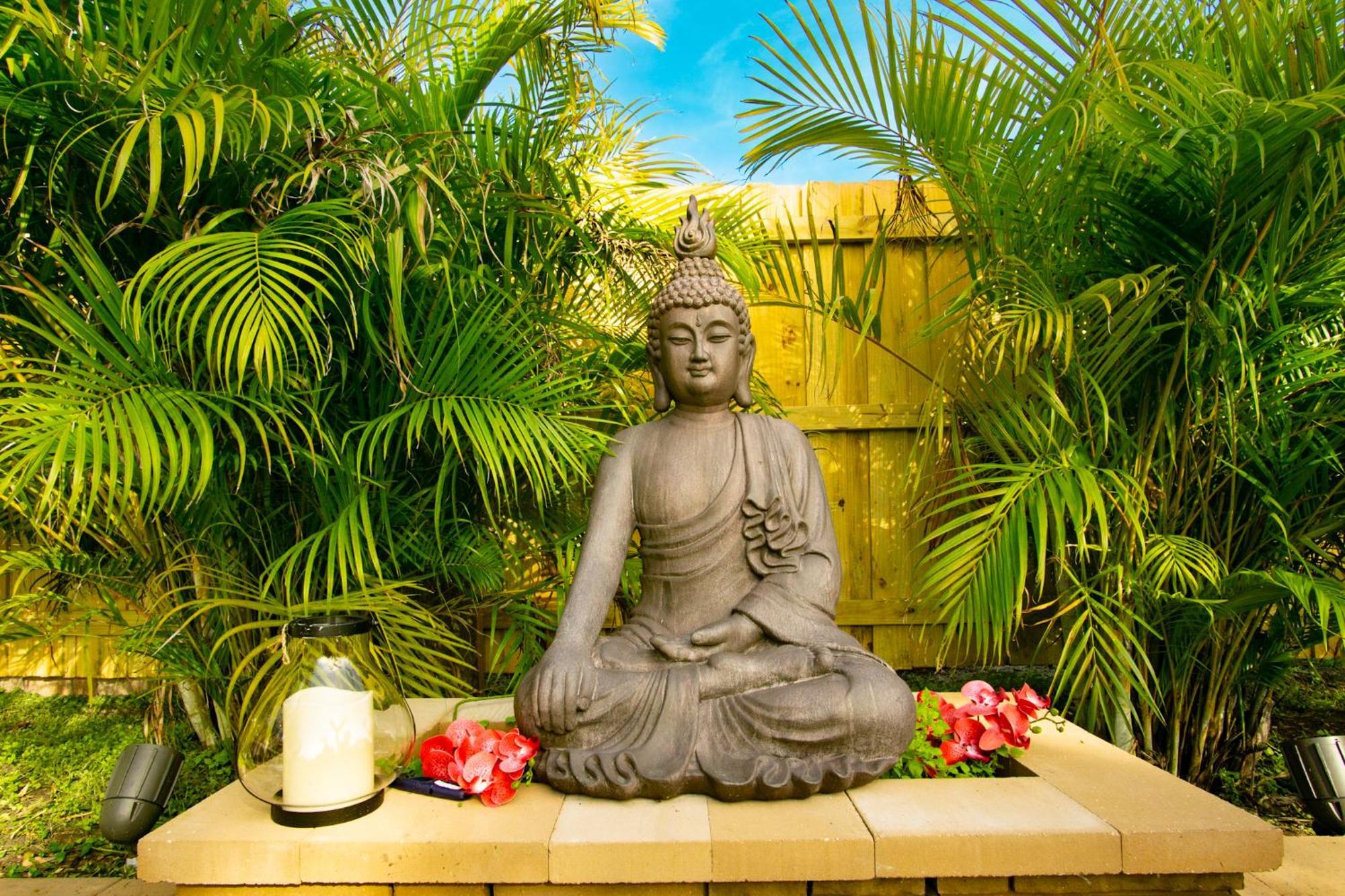 Luxury Zen Den With Heated Pool Just Off Siesta Key Apartment Sarasota