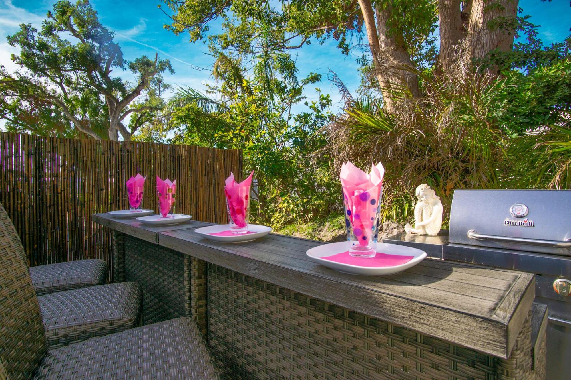 Luxury Zen Den With Heated Pool Just Off Siesta Key *