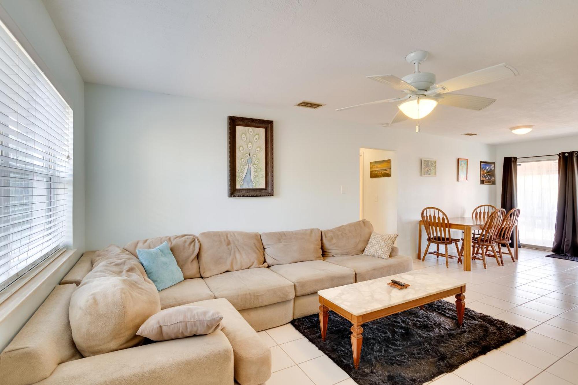 Pet-friendly Vacation With Fenced Yard Holiday home Stuart