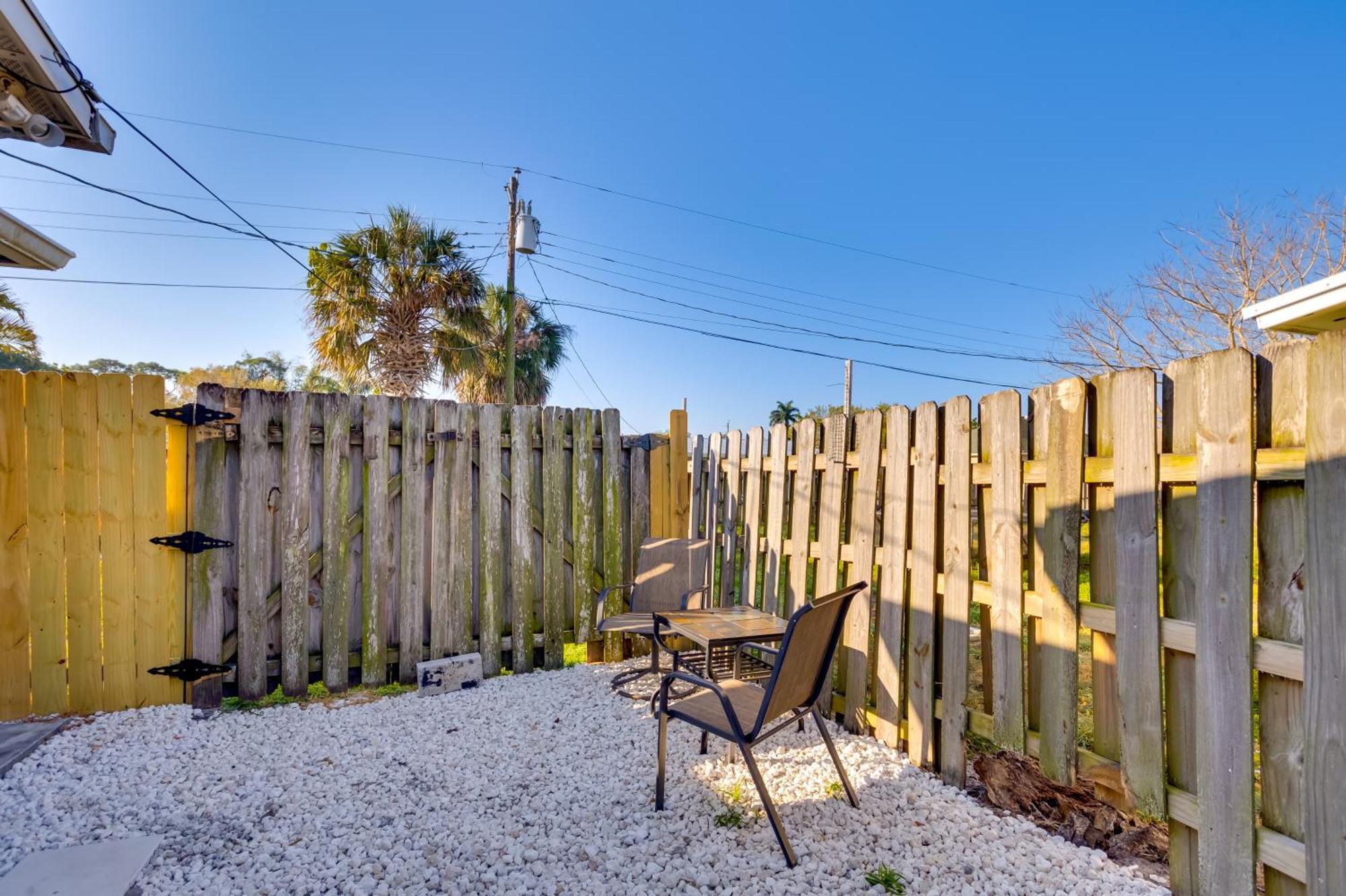 Pet-friendly Vacation With Fenced Yard Holiday home Stuart