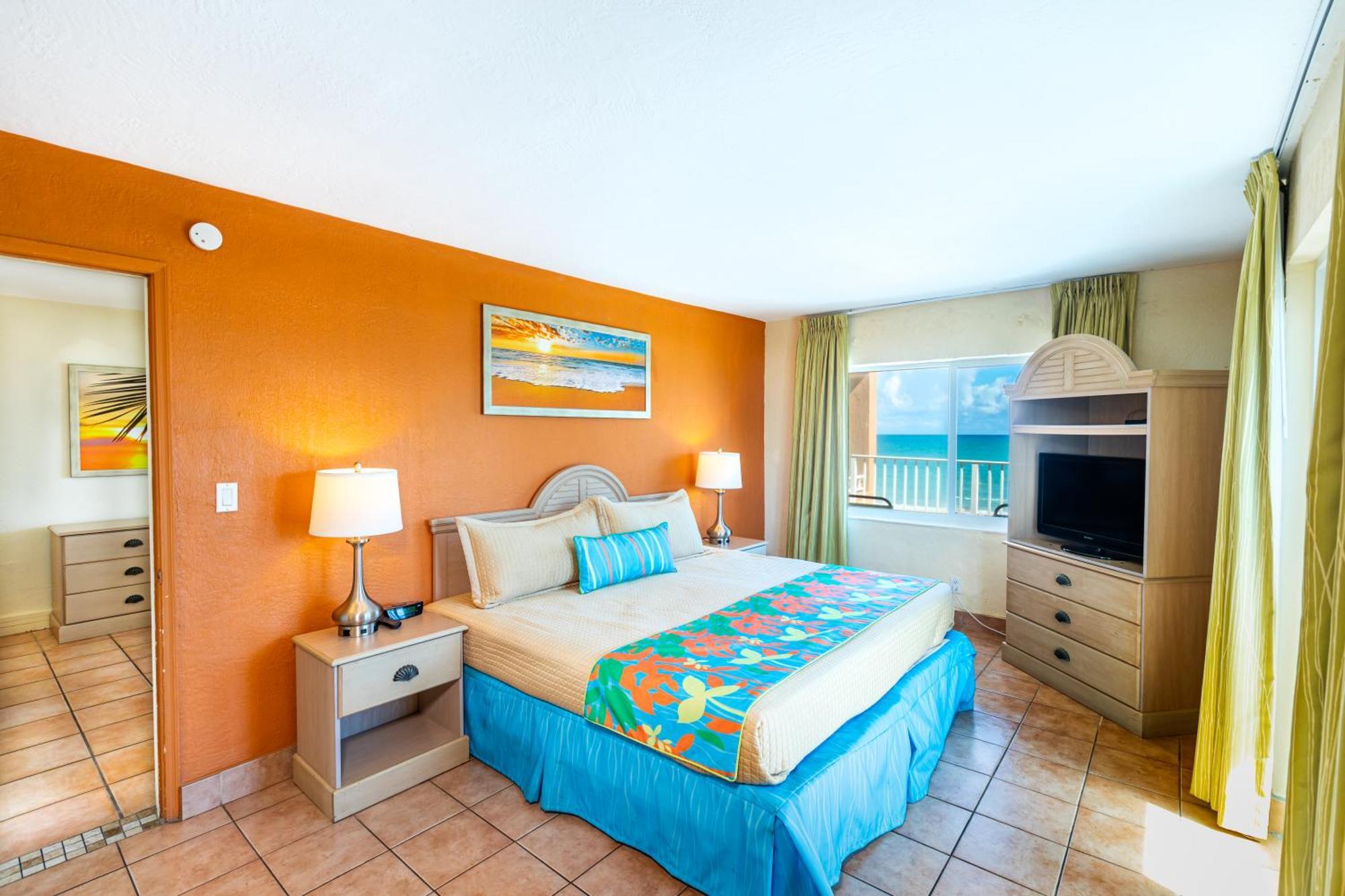 Enchanted Isle Aparthotel Hollywood