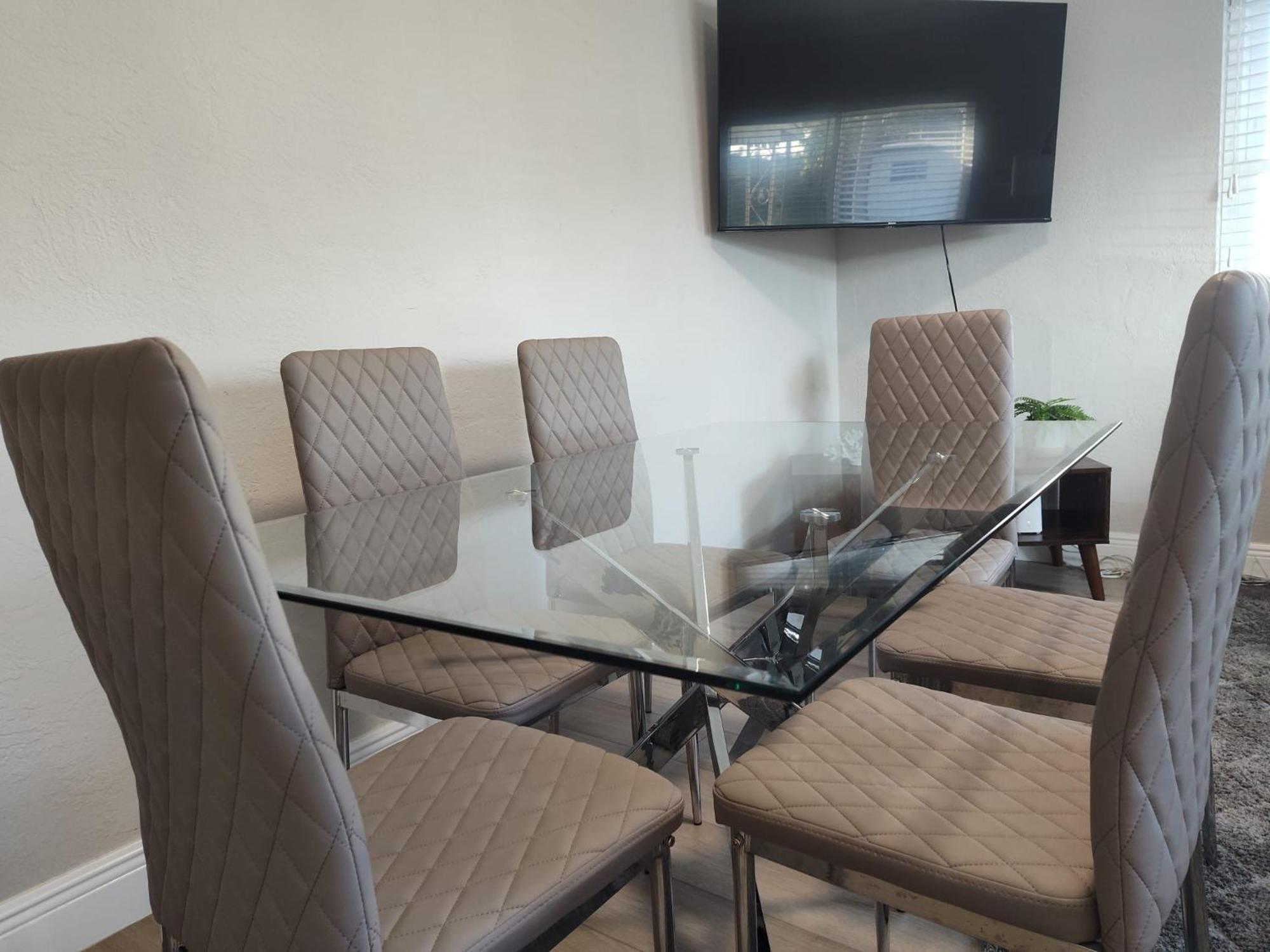 Sun-sea Oasis With Pool Dania Fl Location In Fl Holiday home