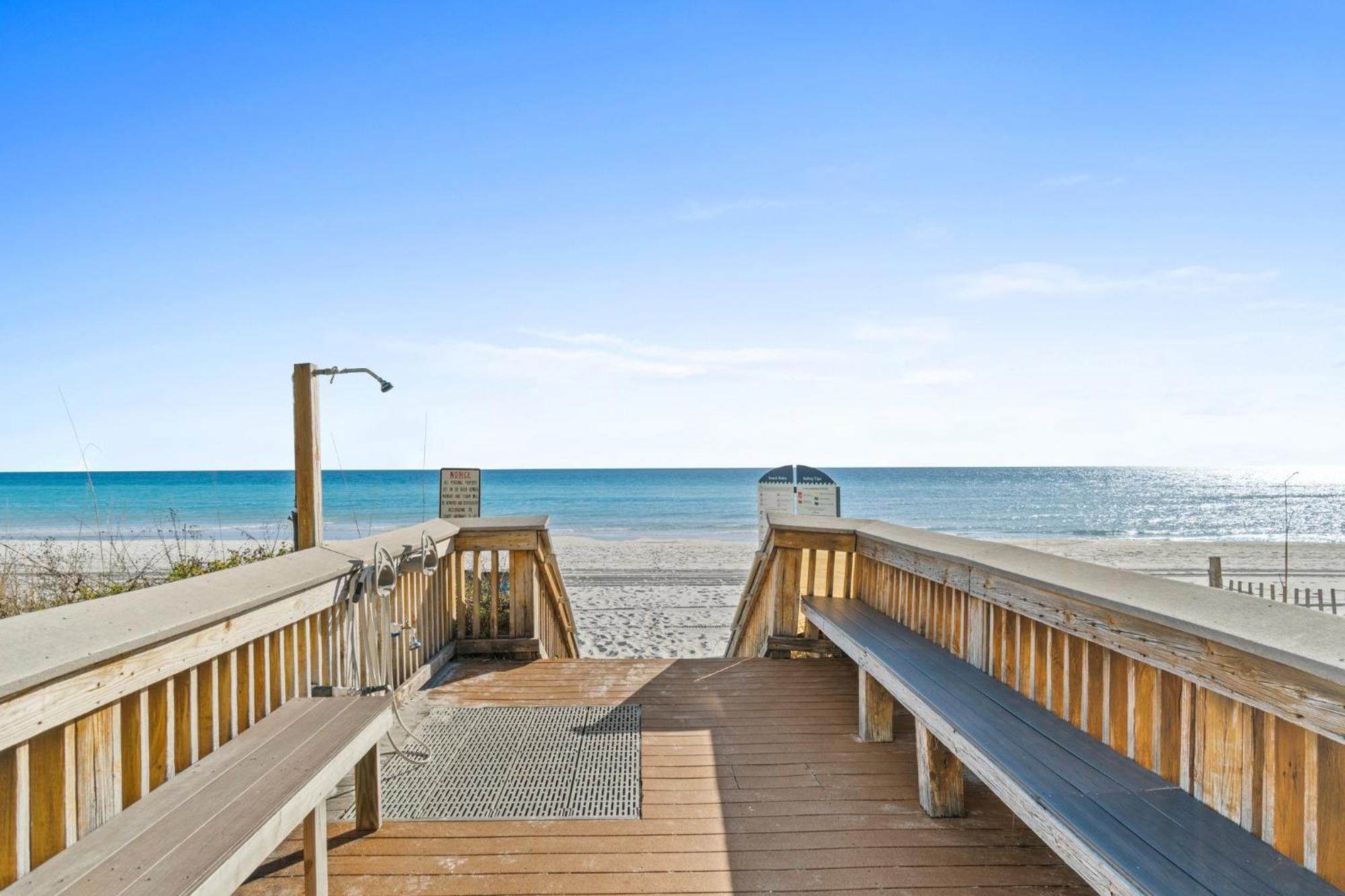 Holiday home Front, Sugar Shores 2a, Free Activities Included!