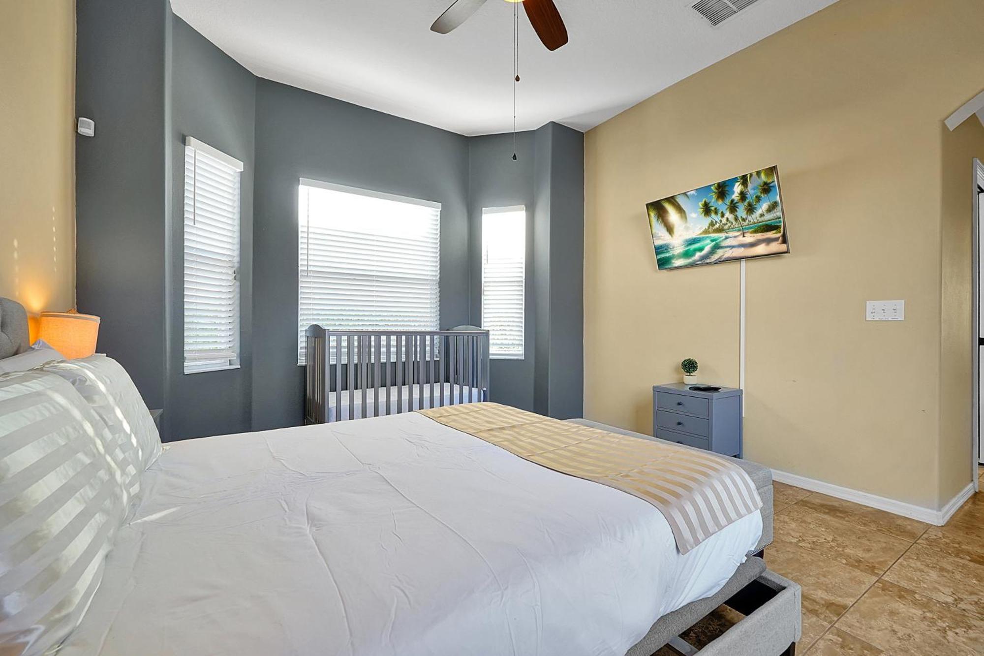 Holiday home Tuscan Hills Home: Private Pool, Game Room& Near