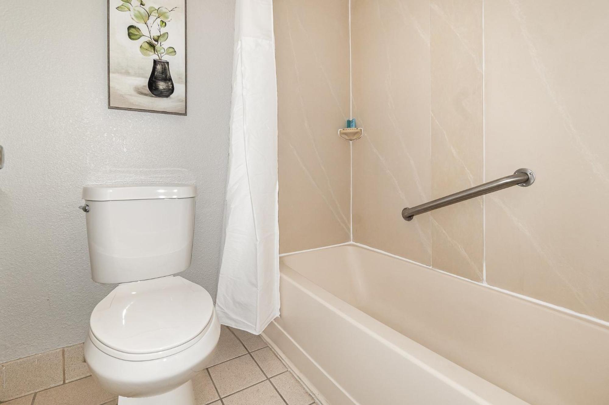 Charming Suite: Smart Tv, Modern Amenities & Pool Access * Kissimmee