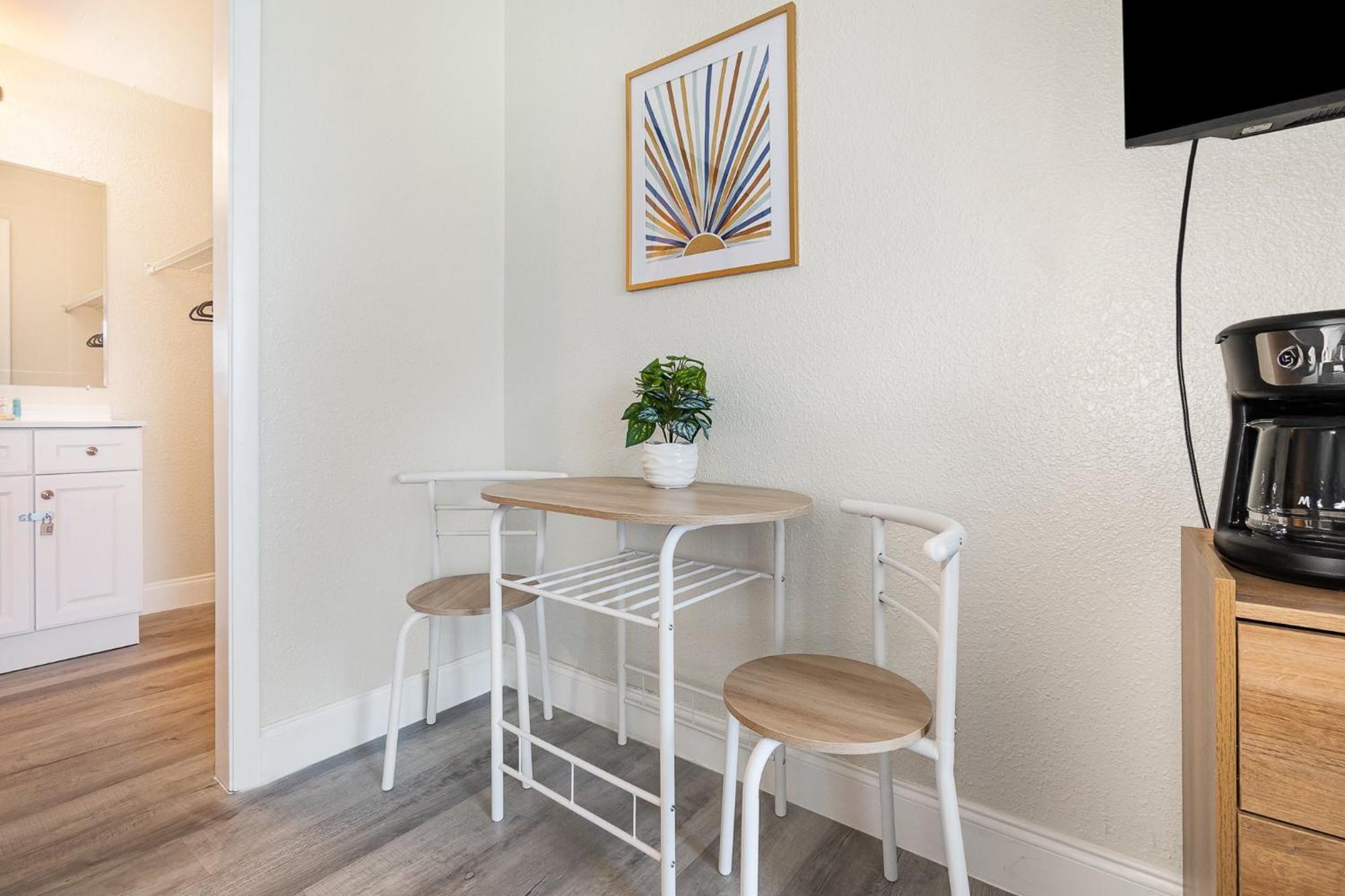 Holiday home Charming Suite: Smart Tv, Modern Amenities & Pool Access Kissimmee