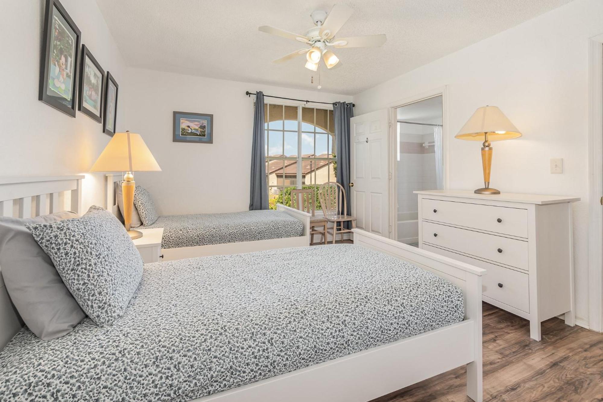 Family W/ Pool & Water Views, Near Kissimmee