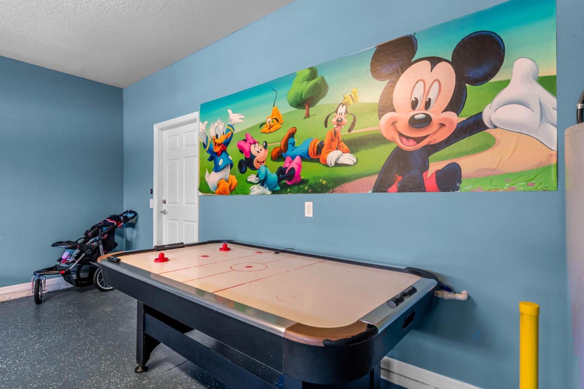 Holiday home Windsor At Westside: 8br Near W/ Pool & Game