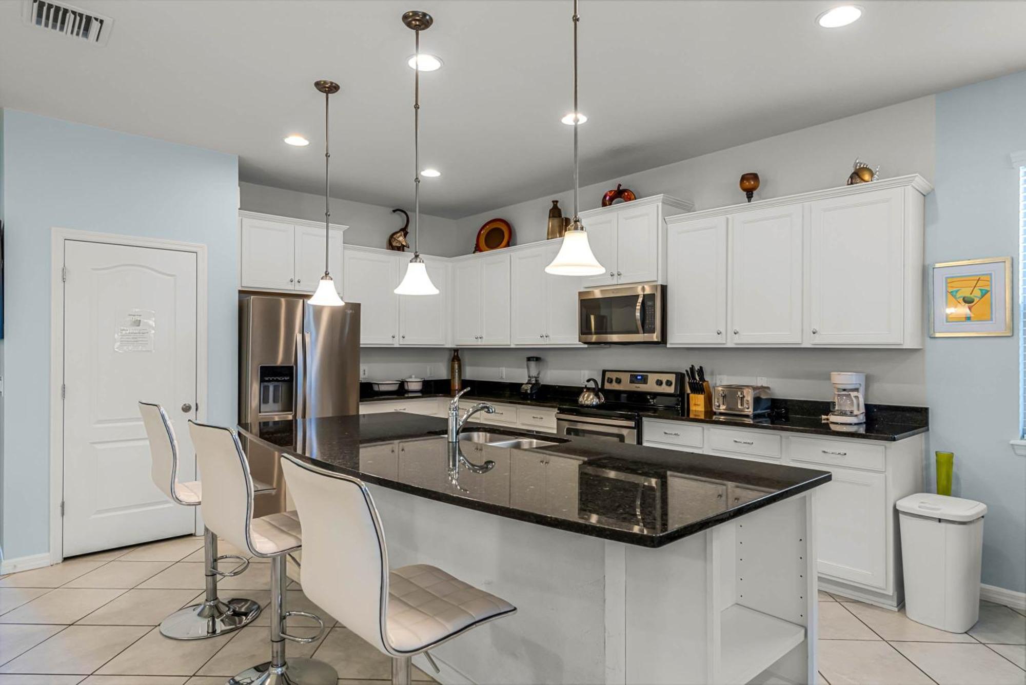 Holiday home Windsor At Westside: 8br Near W/ Pool & Game *