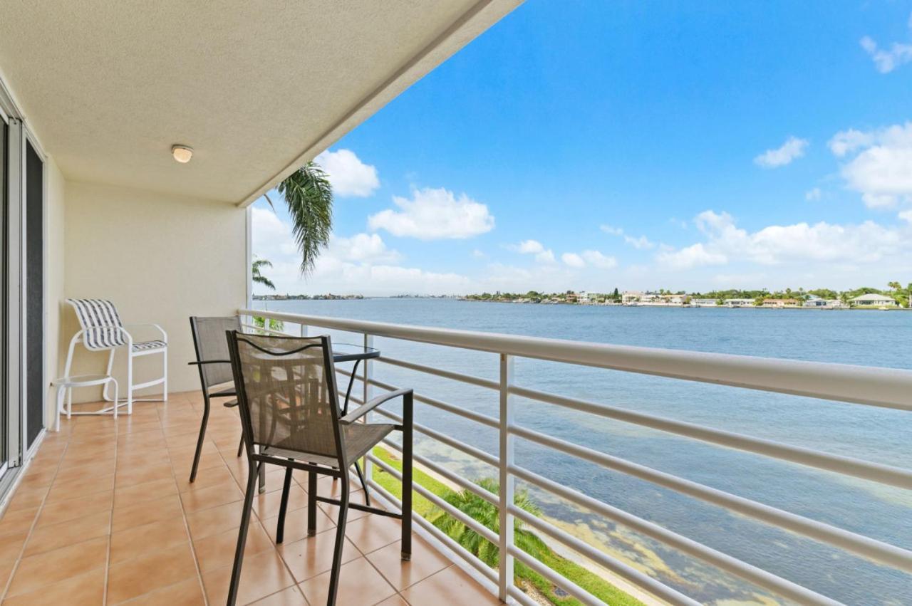 Bahia Vista Island Sunset Beauty 14360 Your Front-row Seat To Waterfront Living *