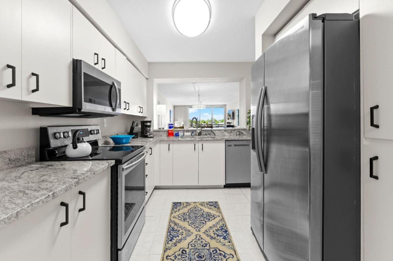 Bahia Vista Island Sunset Beauty 14360 Your Front-row Seat To Waterfront Living
