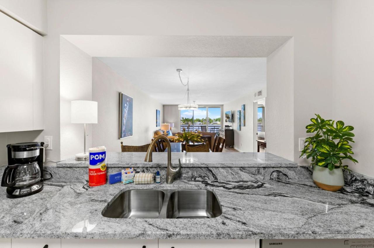 Bahia Vista Island Sunset Beauty 14360 Your Front-row Seat To Waterfront Living
