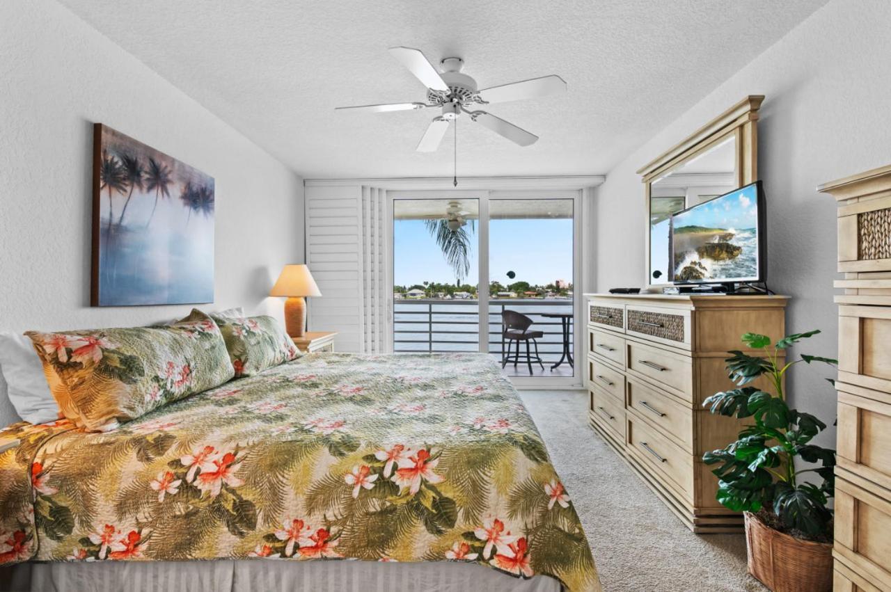 Bahia Vista 14-363 New Listing Club Bahia Holiday home Tierra Verde