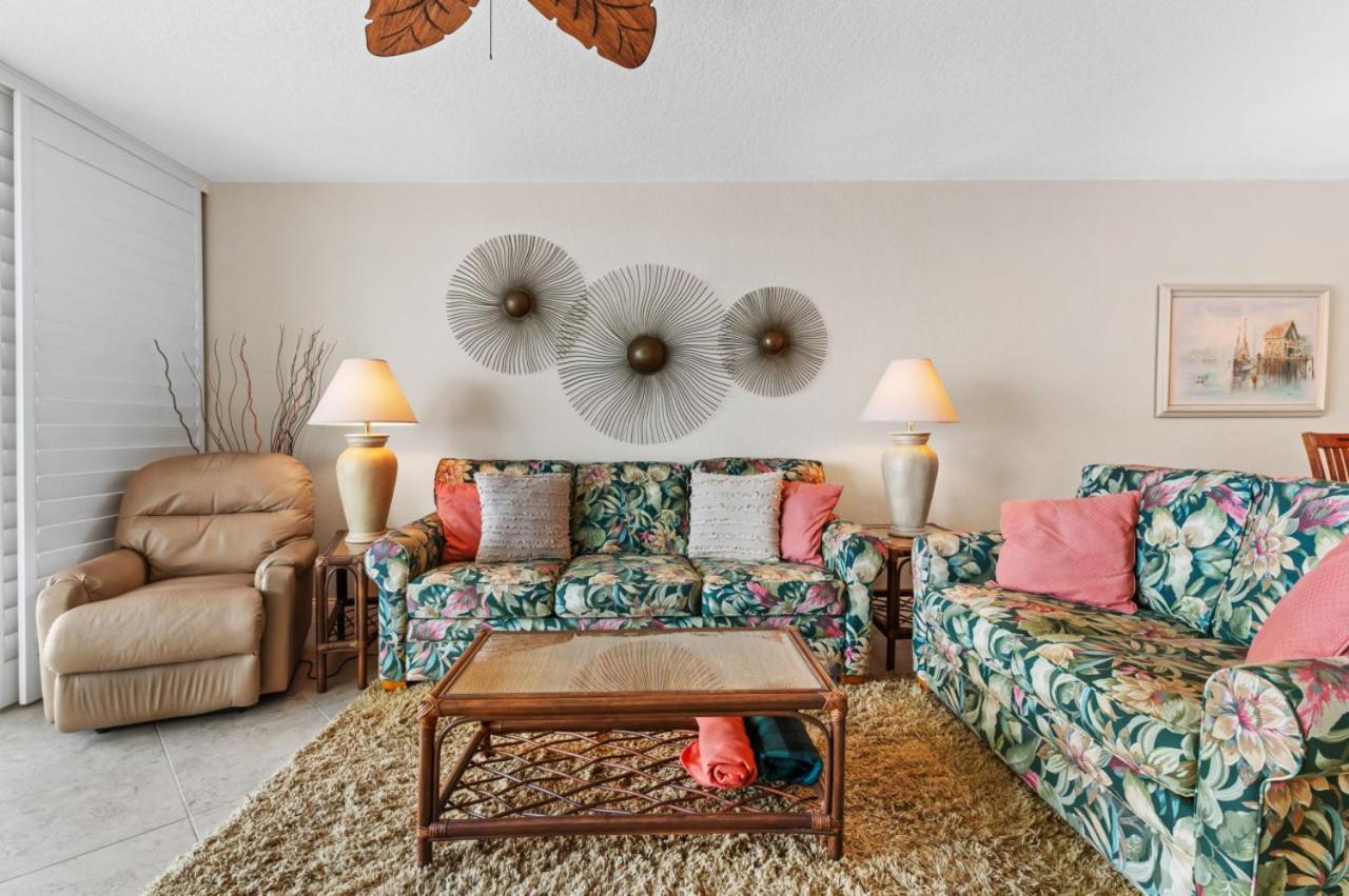 Bahia Vista 14-363 New Listing Club Bahia * Tierra Verde