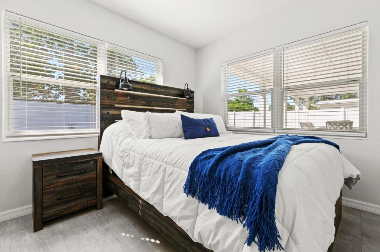 The Coastal Retreat Modern 3br With Beachy Charm Holiday home *