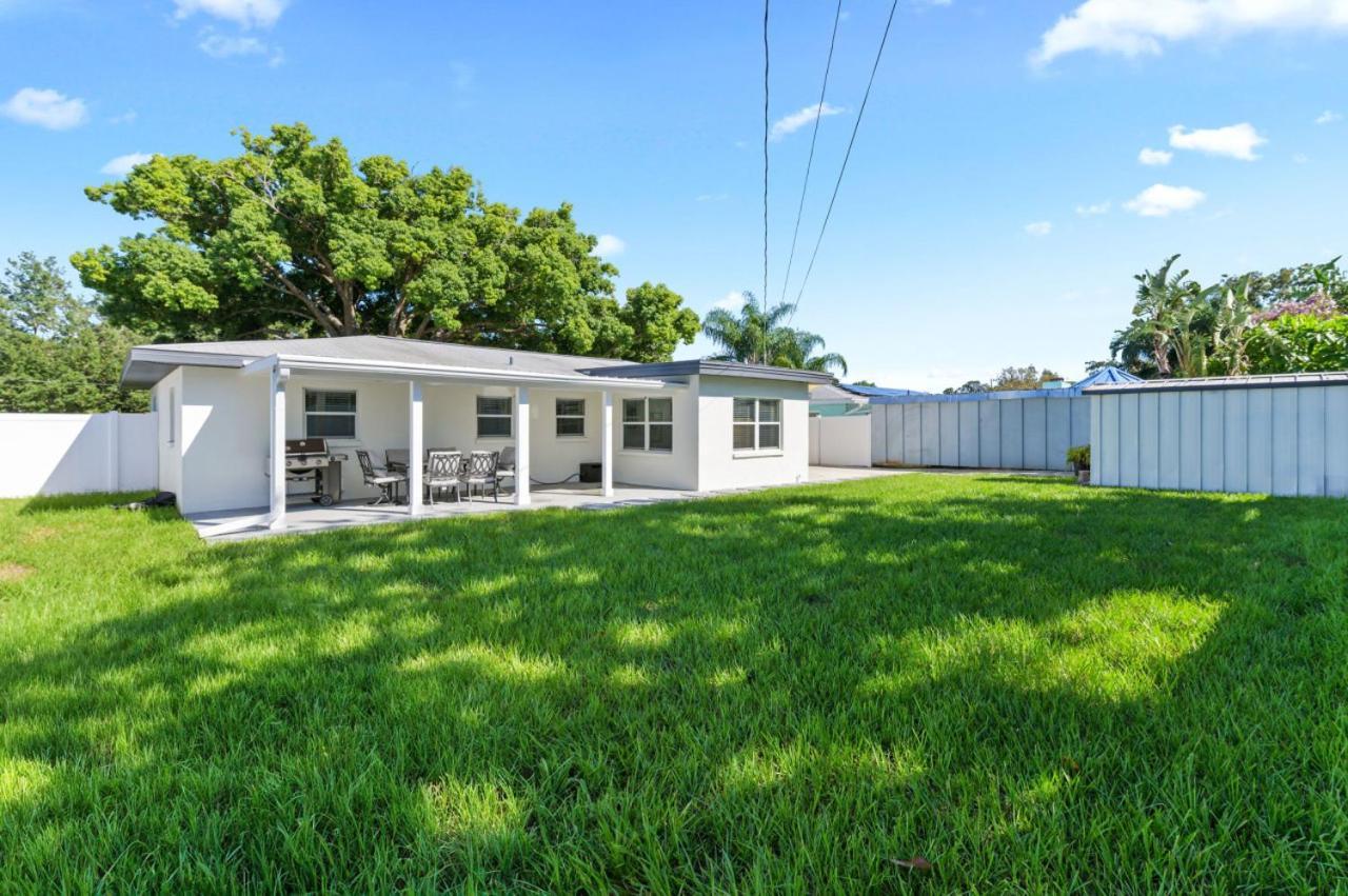 The Coastal Retreat Modern 3br With Beachy Charm Holiday home Seminole