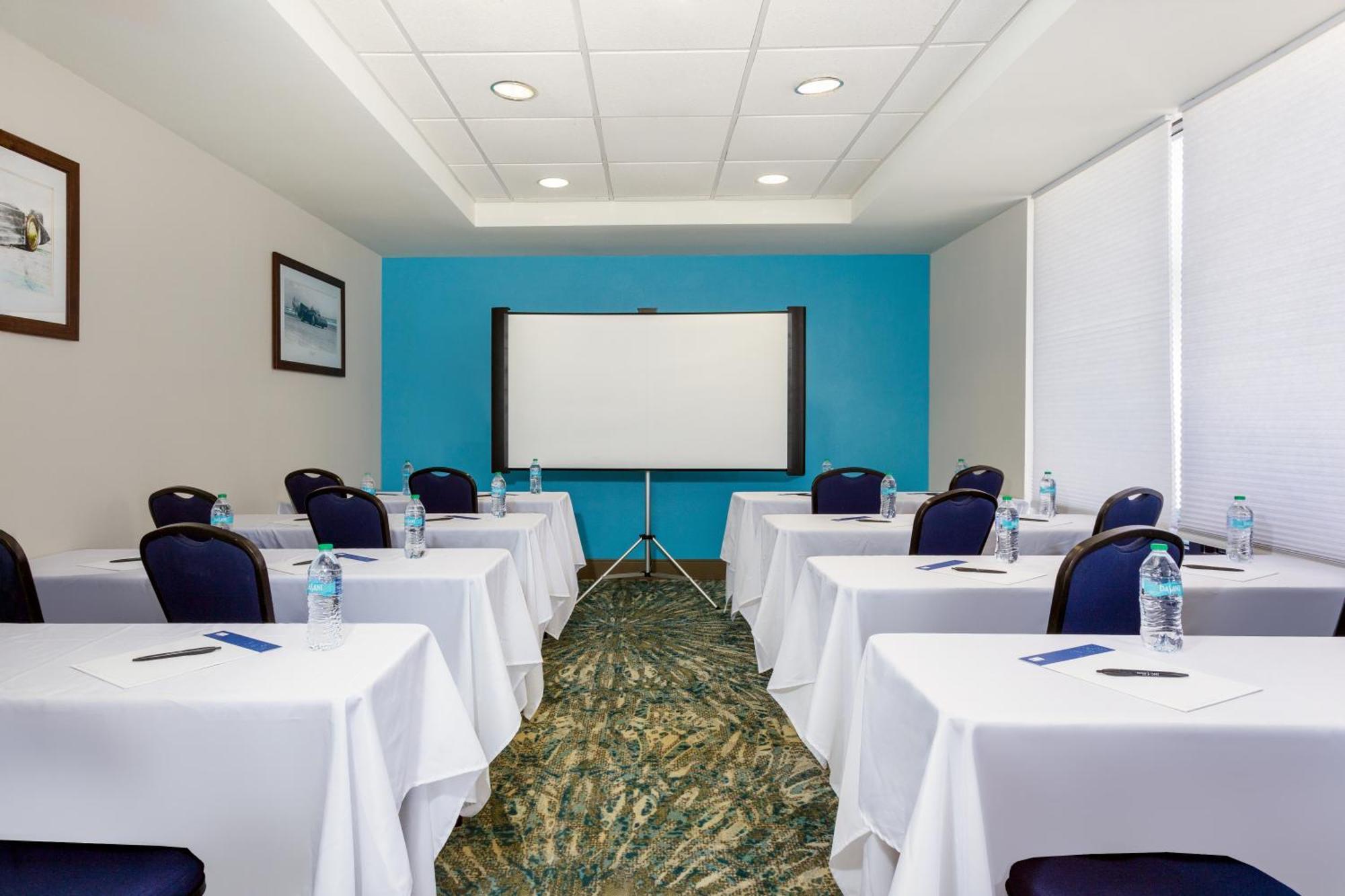 Express & Oceanfront Daytona Shores By Ihg Daytona Beach Shores