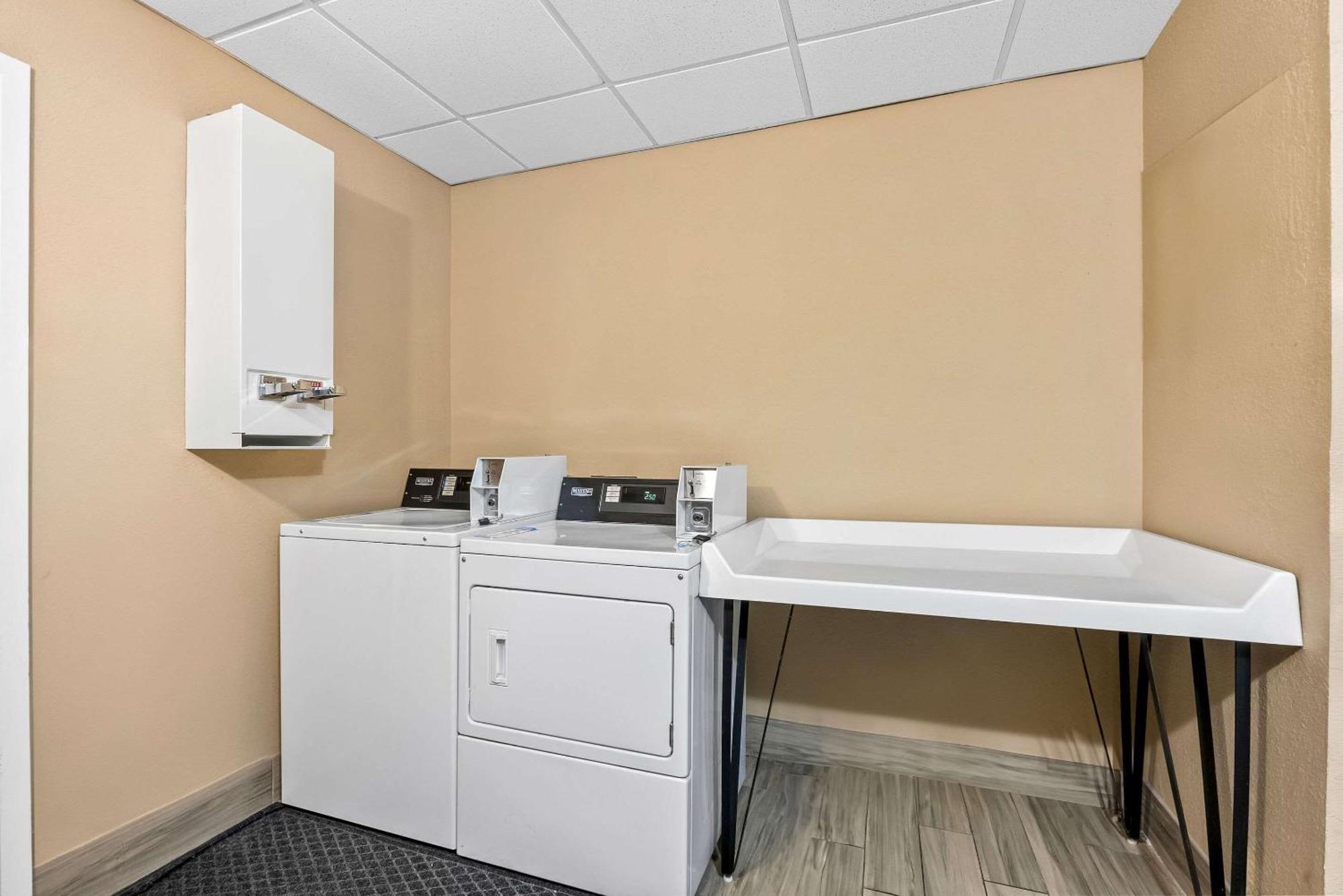 Comfort & - St Andrew 3* Panama City