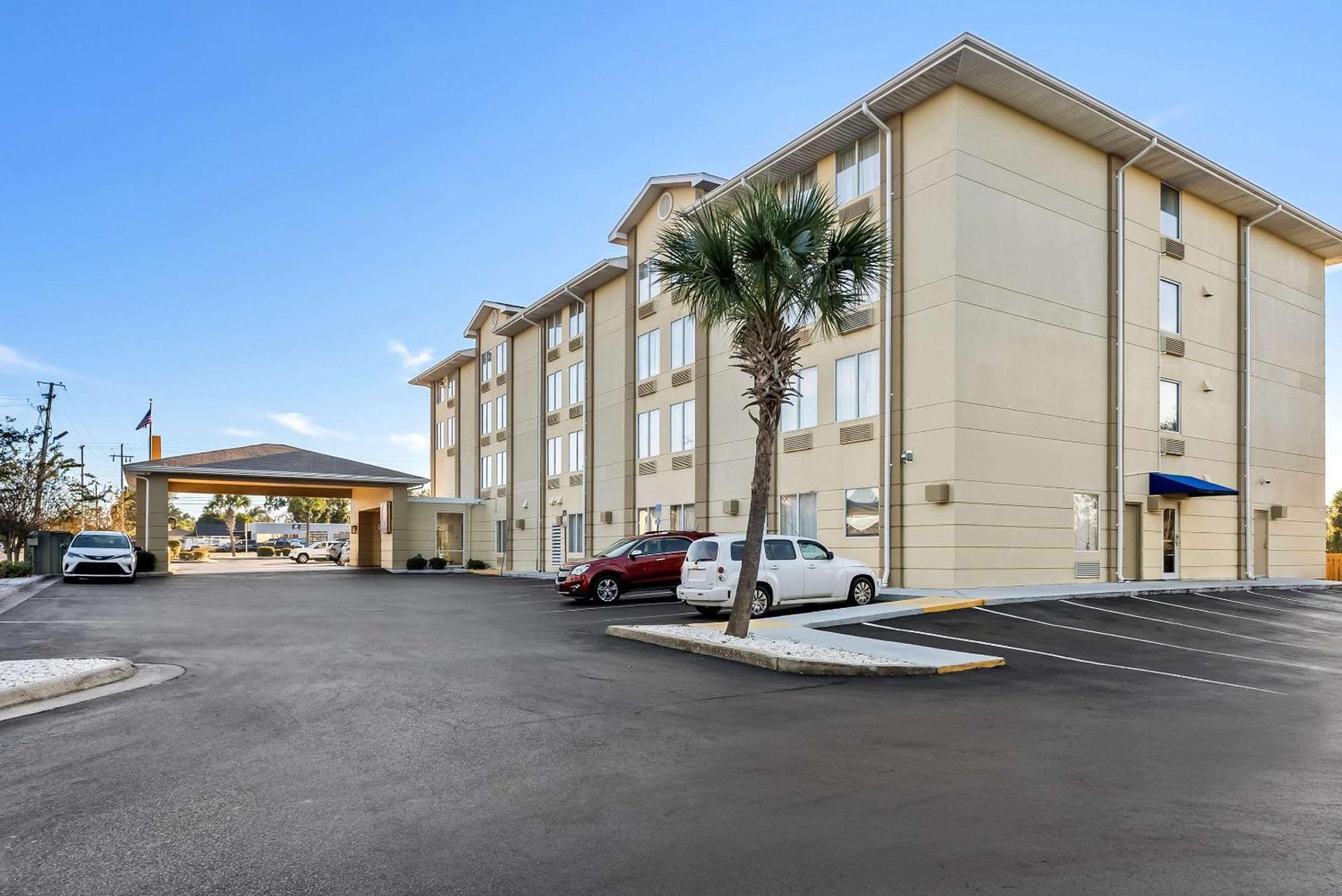 Comfort & - St Andrew Hotel 3*