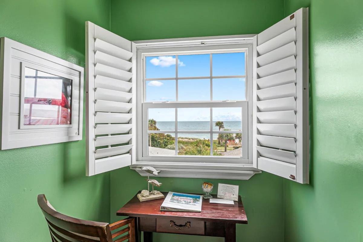 Bed & Breakfast Windemere By The Sea