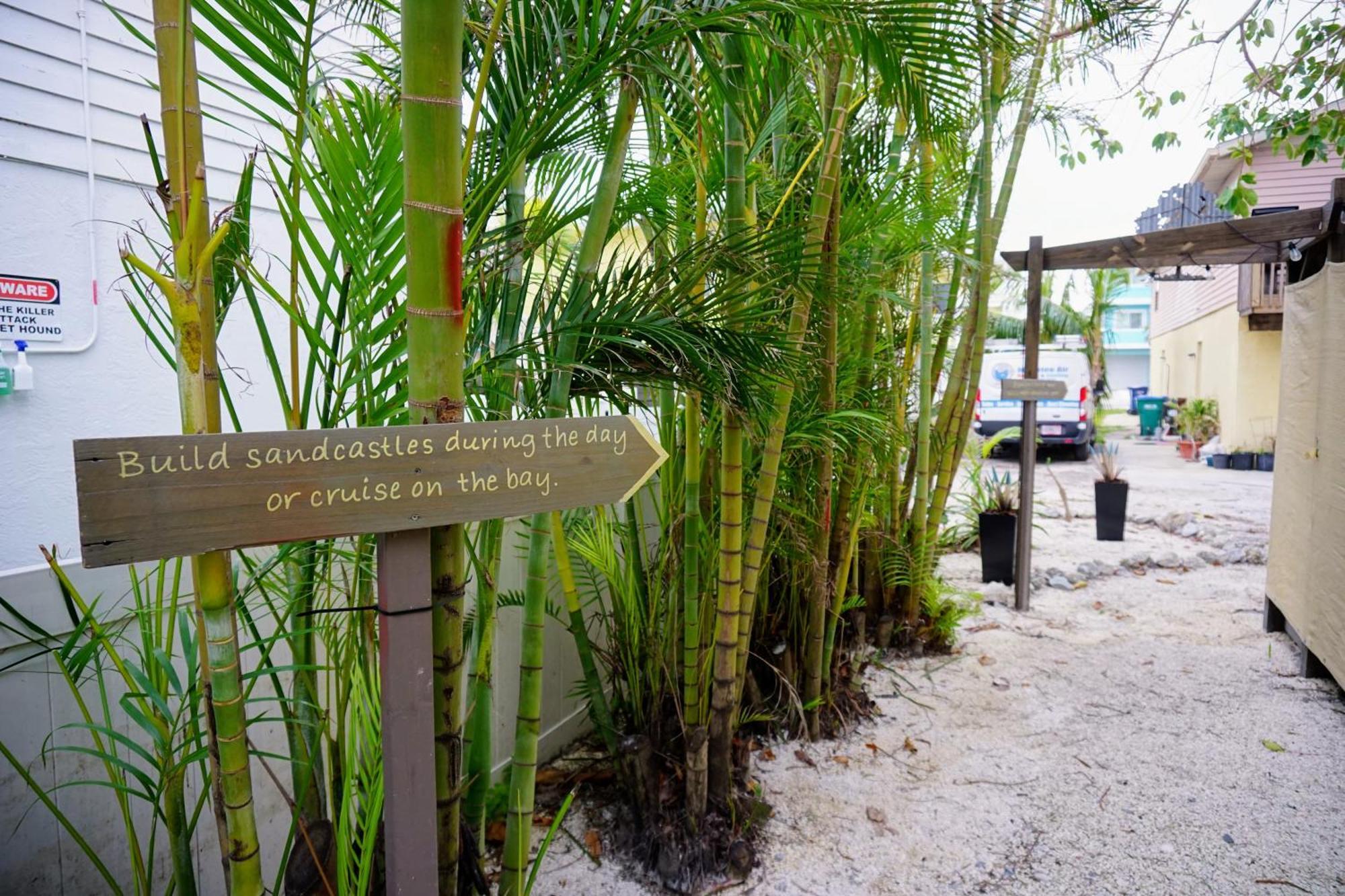 Ami Tree House Bradenton Beach
