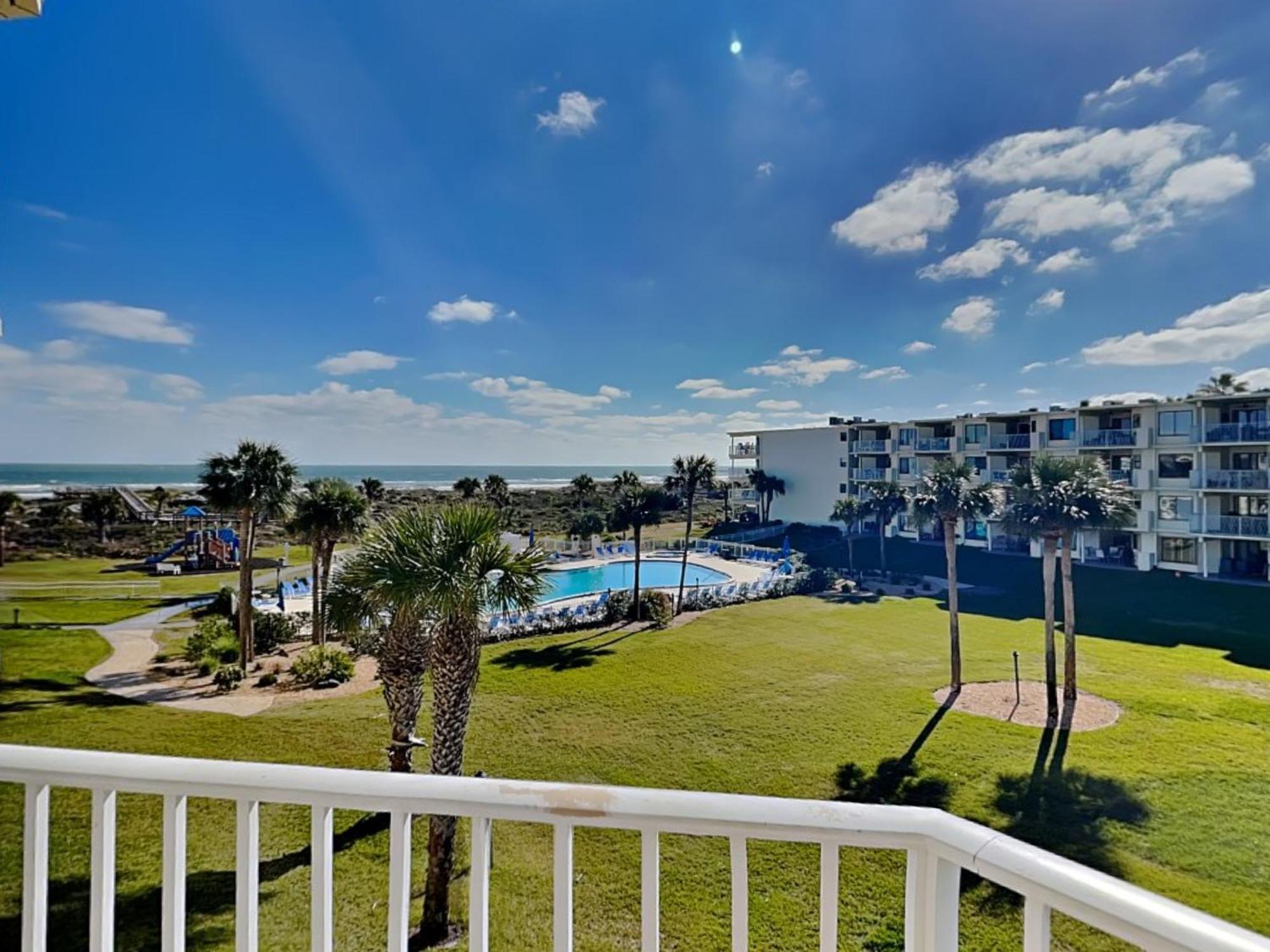 Apartment Colony Reef 2310