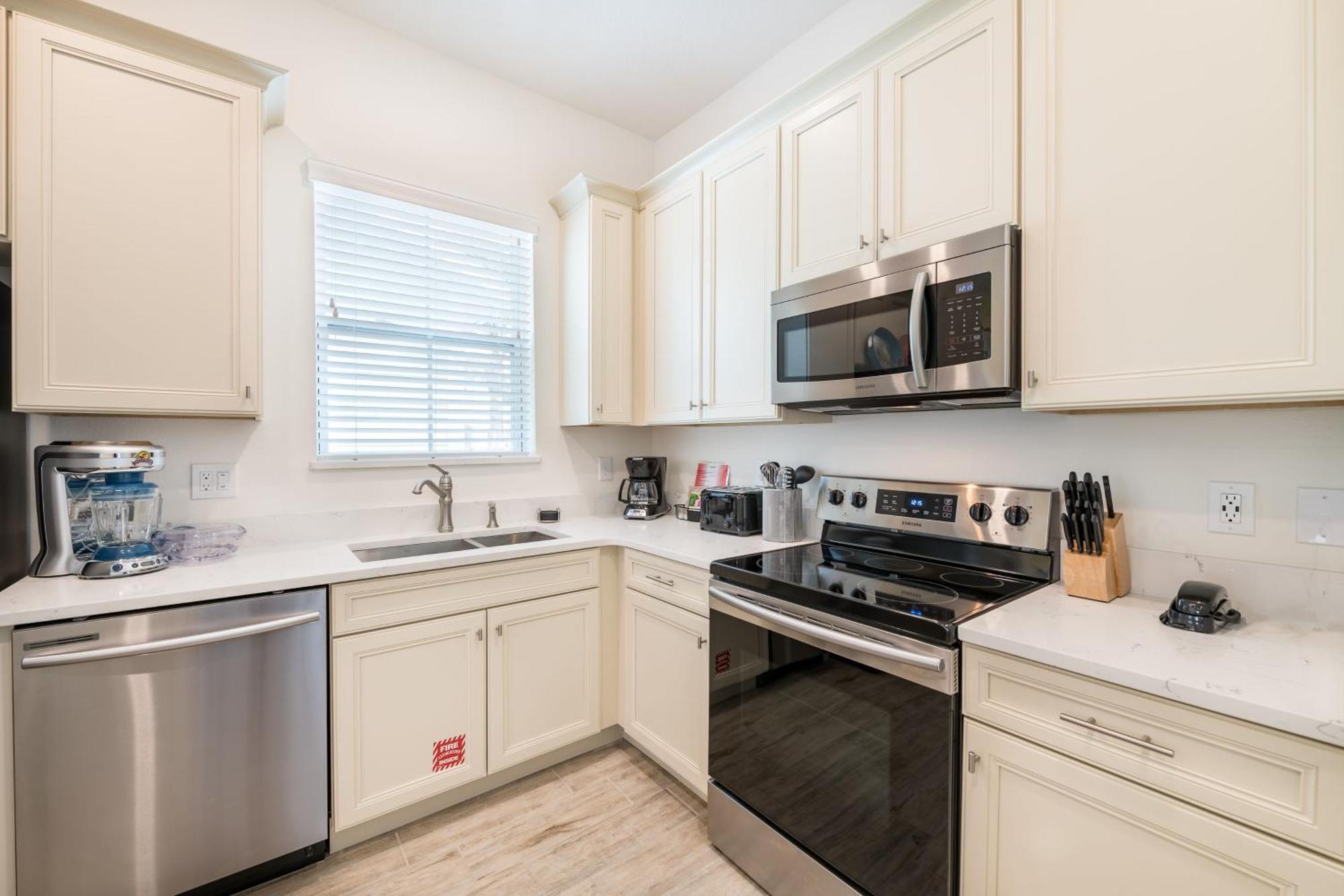 Premium Near With Private Hot Tub Margaritaville Access - 3025la Holiday home *