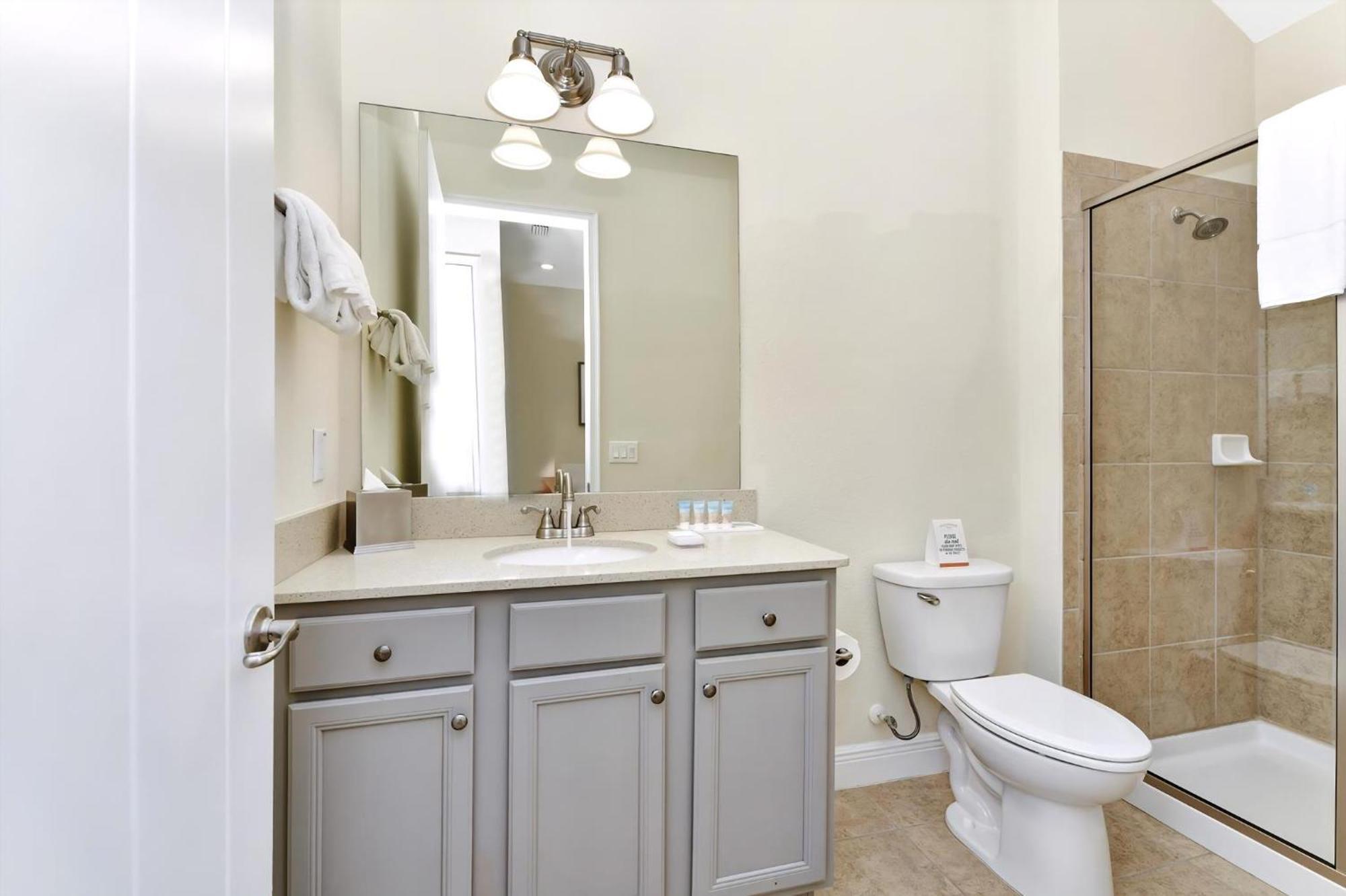 Casa Blanca With Hot Tub Near With Margaritaville Access - 8032su