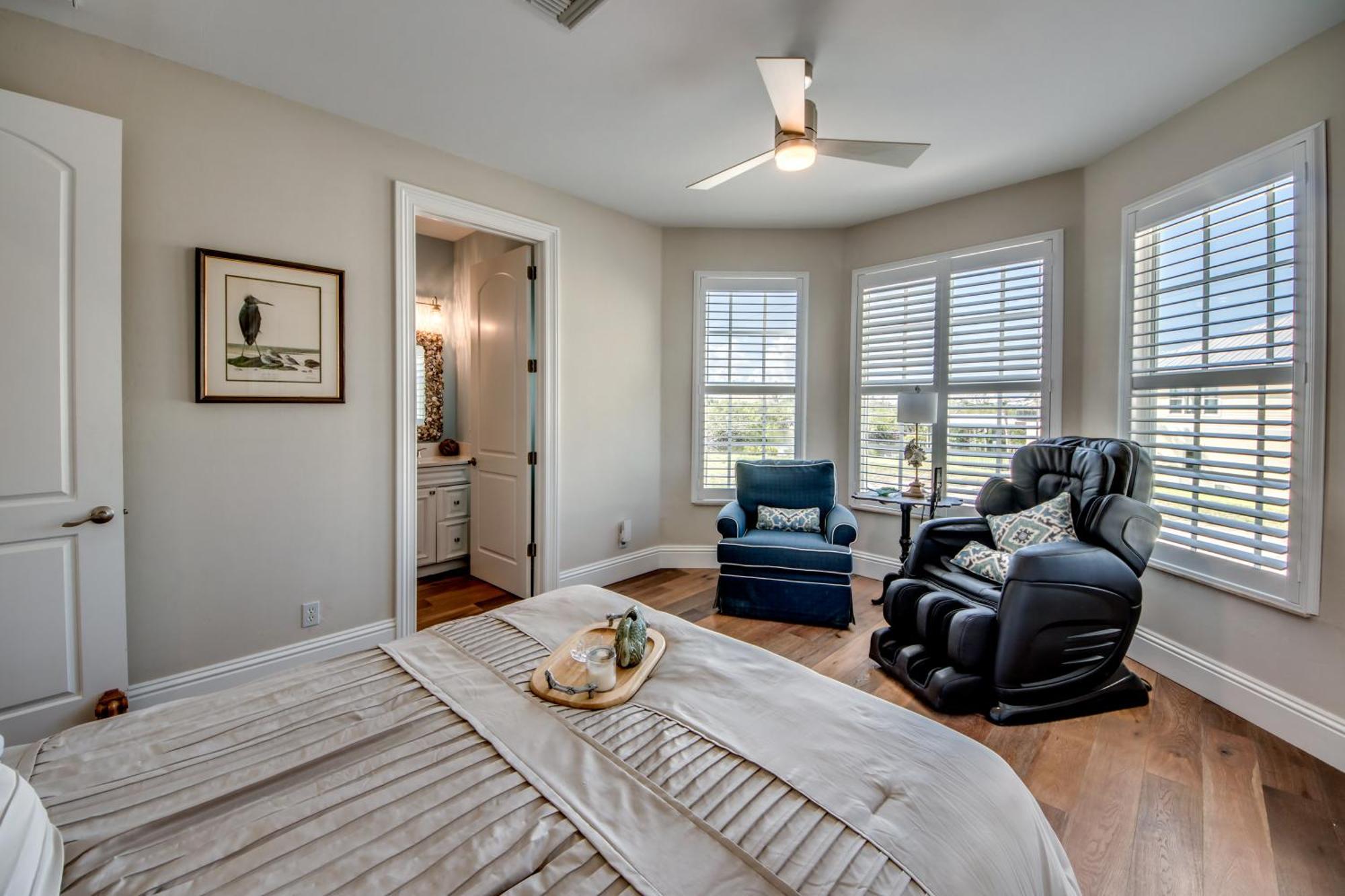 Prime Location, Luxurious And Tranquil Retreat - Back Bay Beauty - Roelens