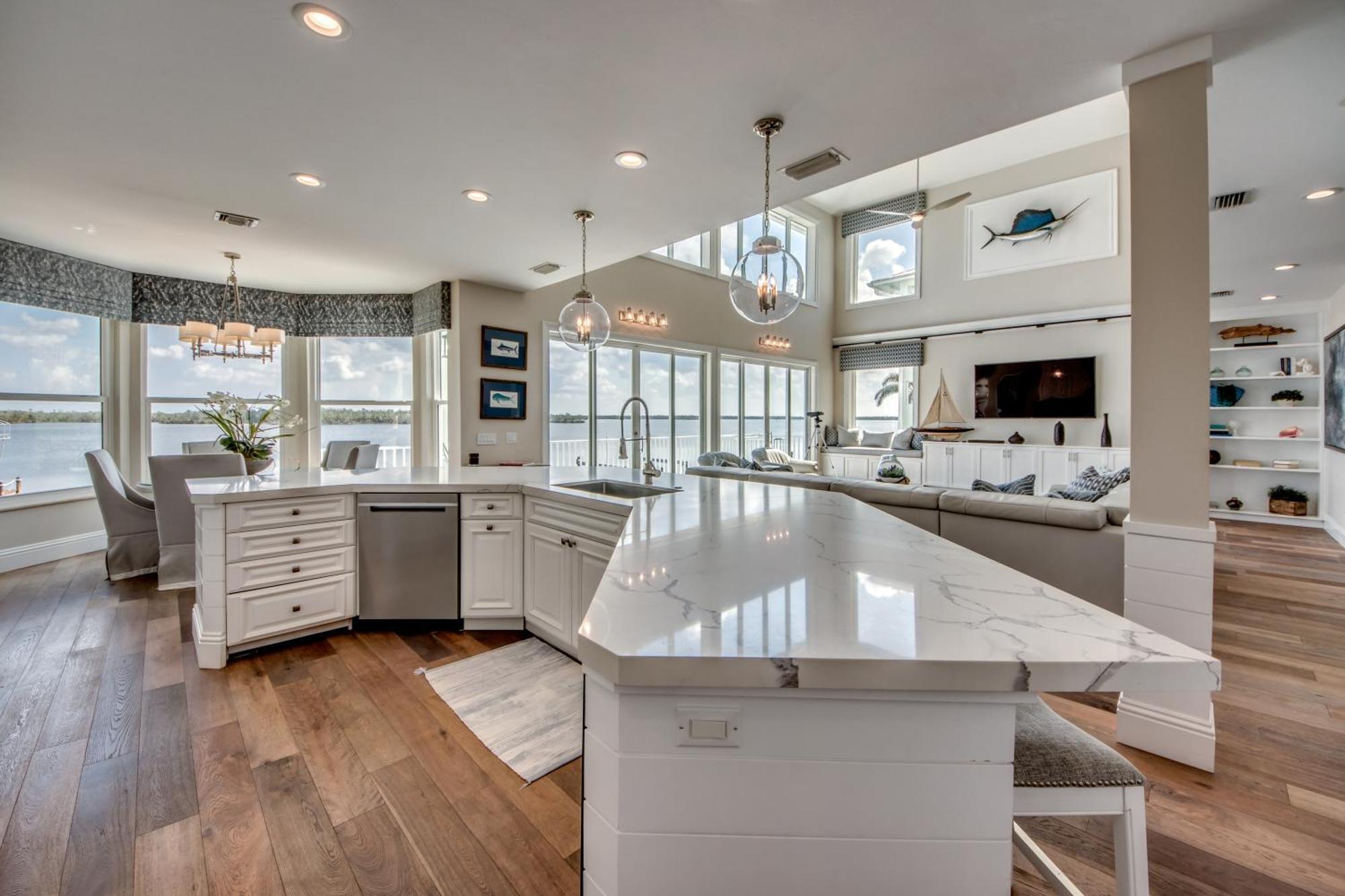Prime Location, Luxurious And Tranquil Retreat - Back Bay Beauty - Roelens