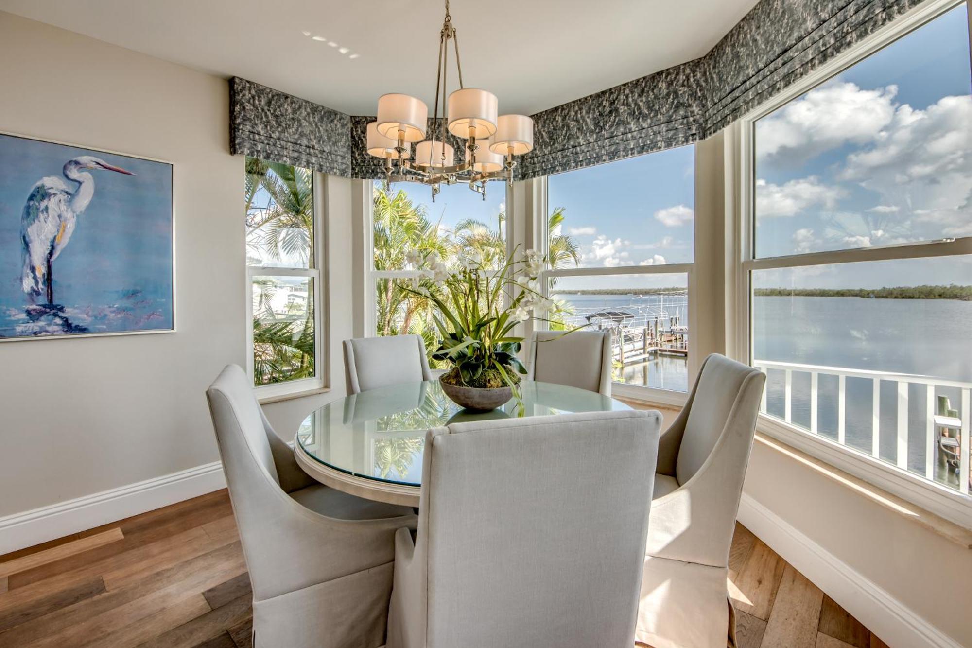 Prime Location, Luxurious And Tranquil Retreat - Back Bay Beauty - Roelens Holiday home