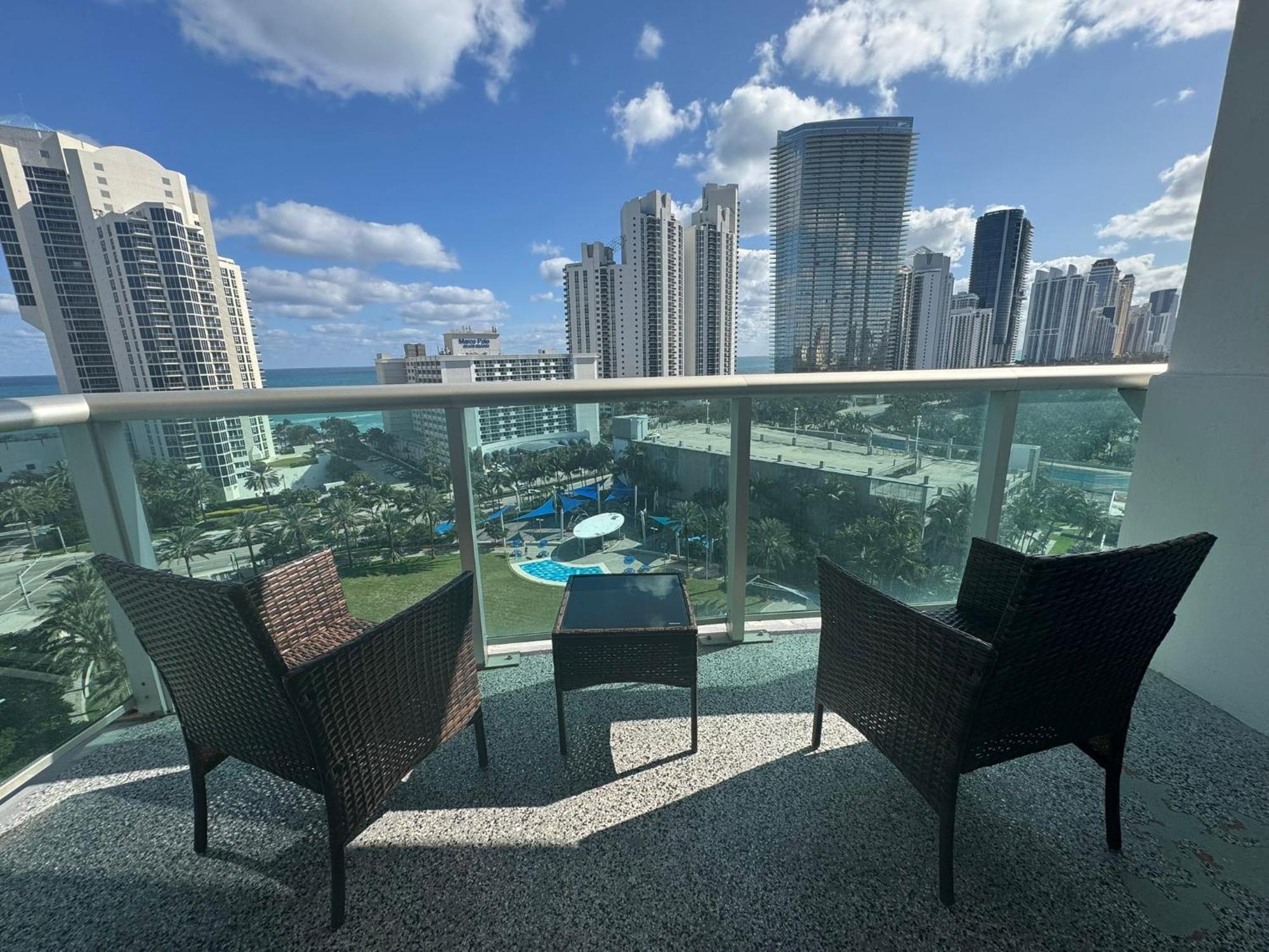 Apartment Luxury With Amenities Sunny Isles Sunny Isles Beach