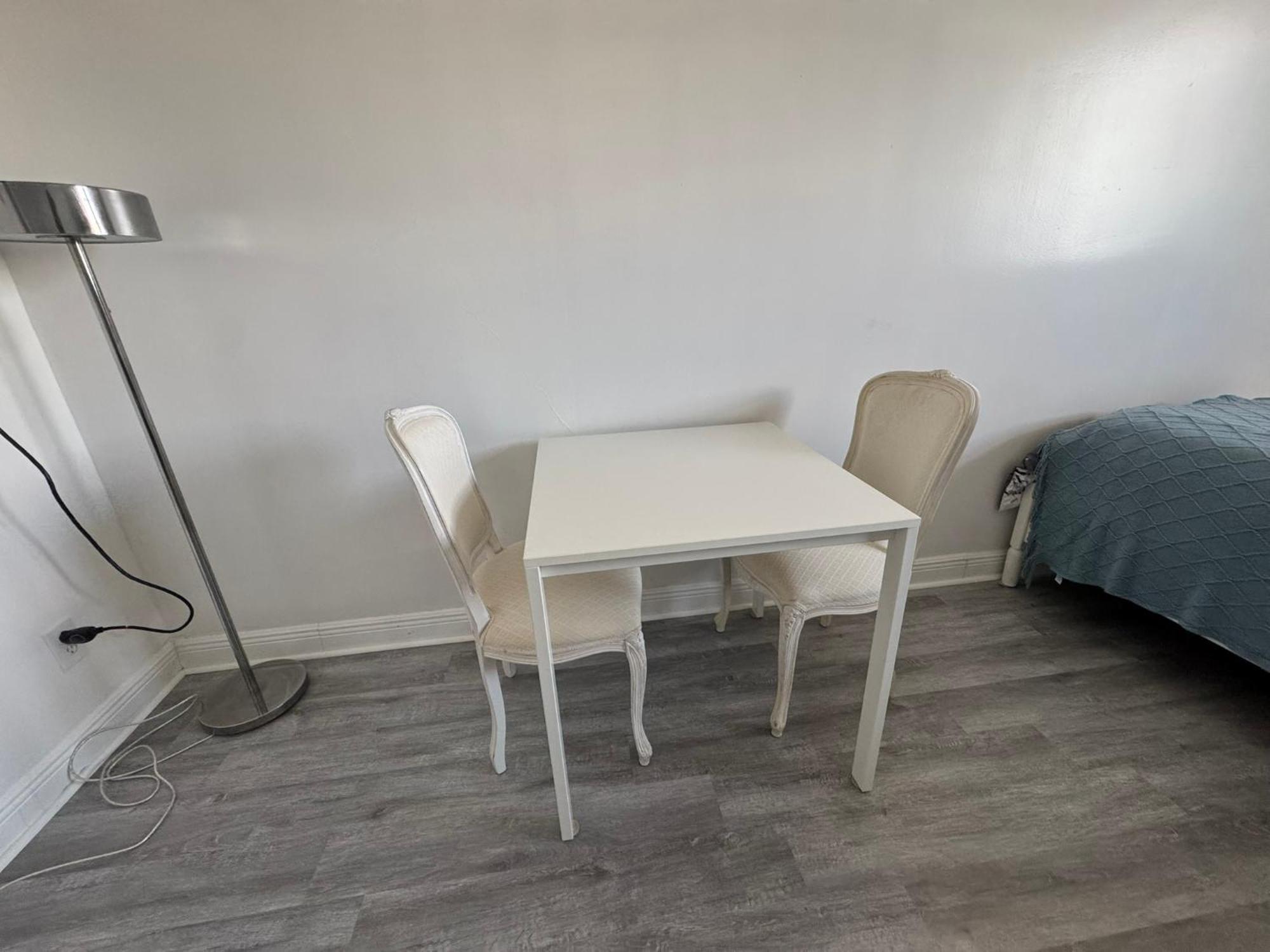 Luxury With Amenities Sunny Isles * Sunny Isles Beach