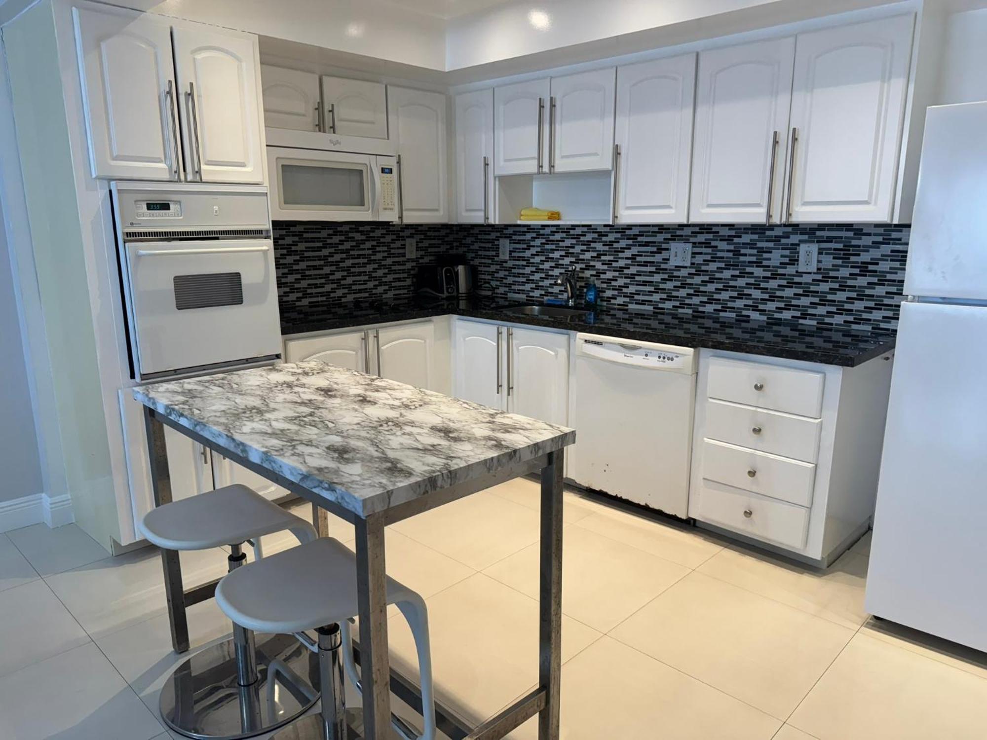 Luxury With Amenities Sunny Isles Apartment